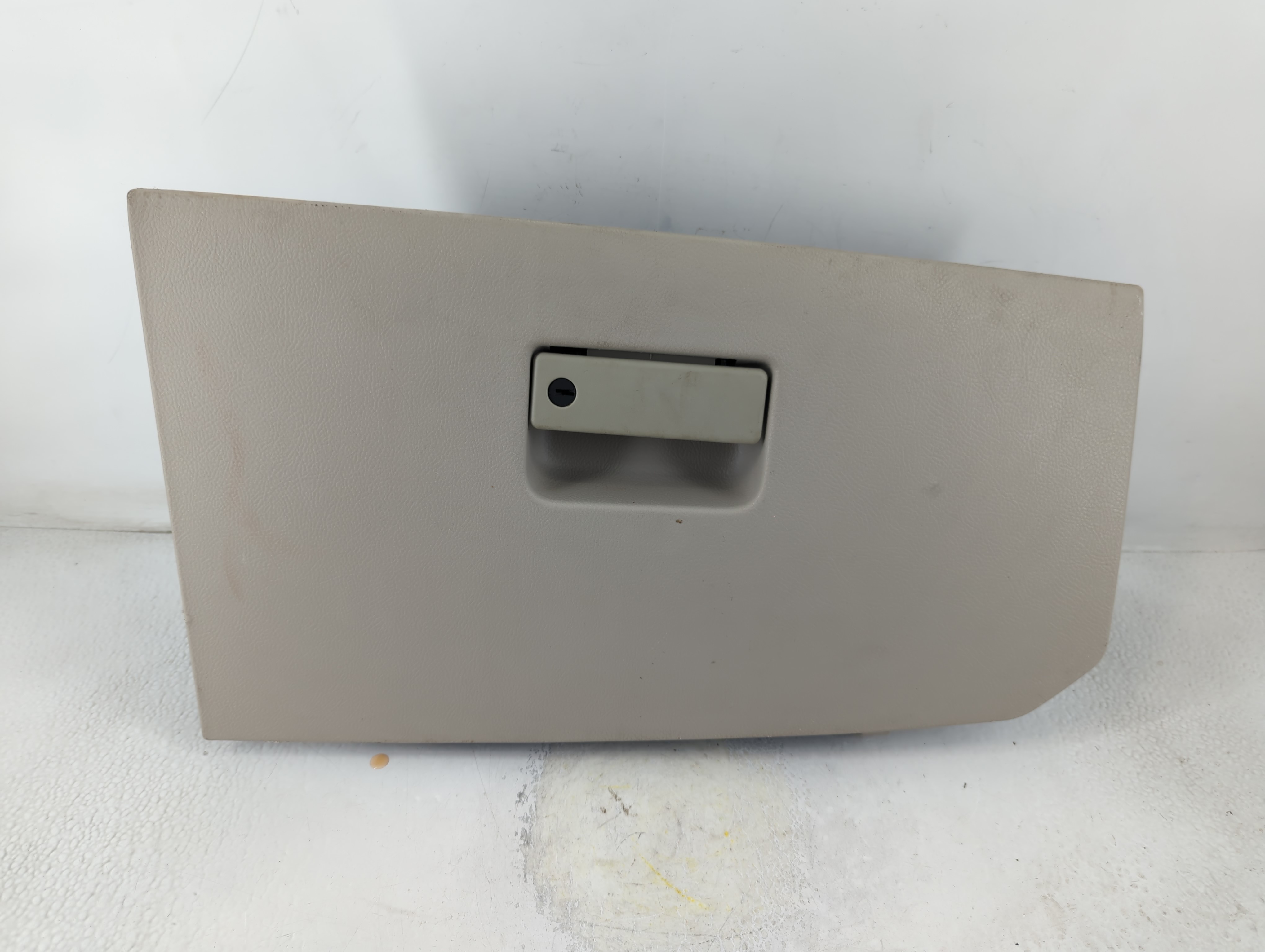 2012 Ford Taurus Passenger Glove Box Door Storage Compartment Grey 797883 - Oemusedautoparts1.com