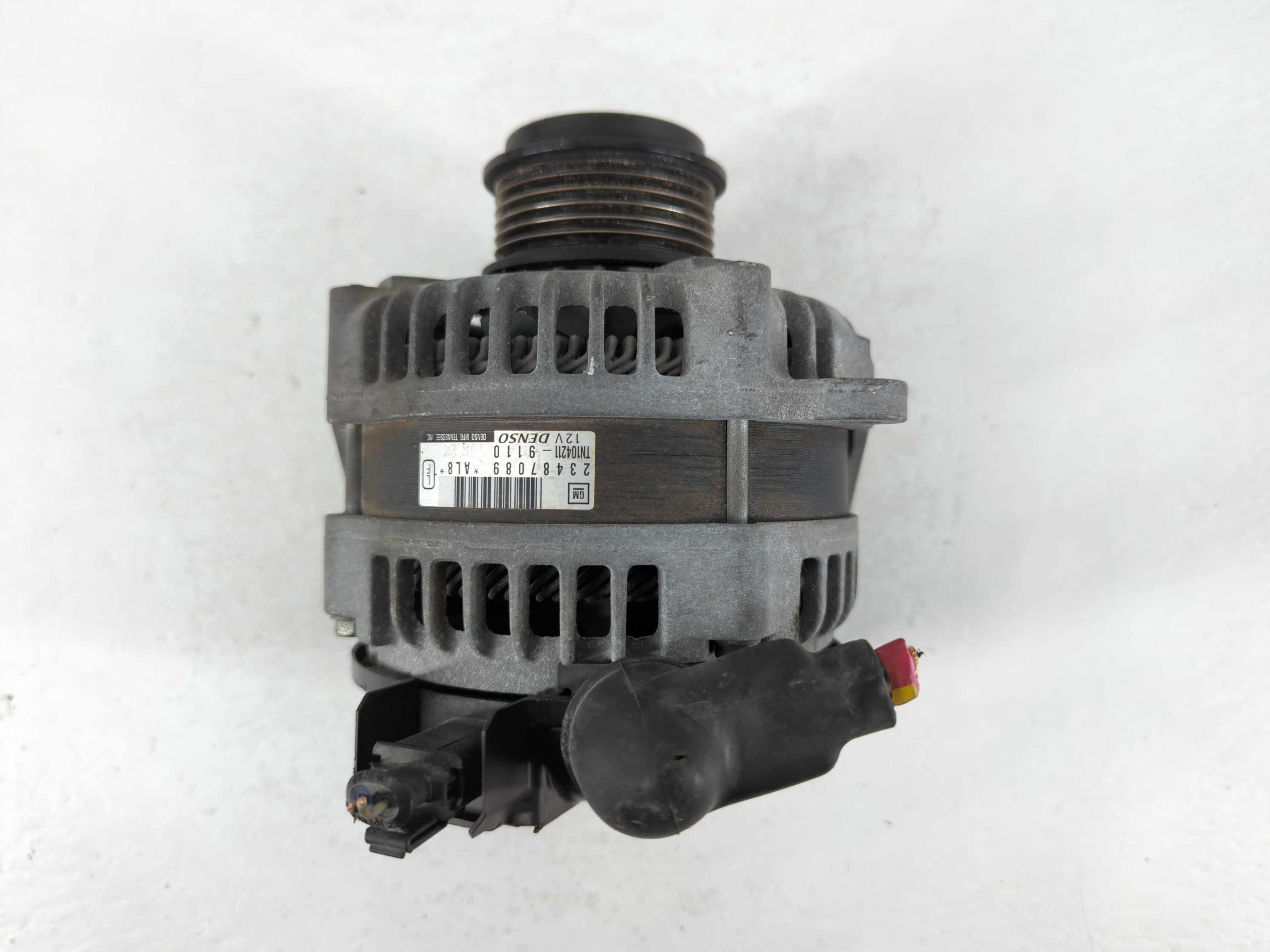 Picture of Chevrolet Suburban 1500 Alternator Generator Charging Assembly Engine Oem 797896