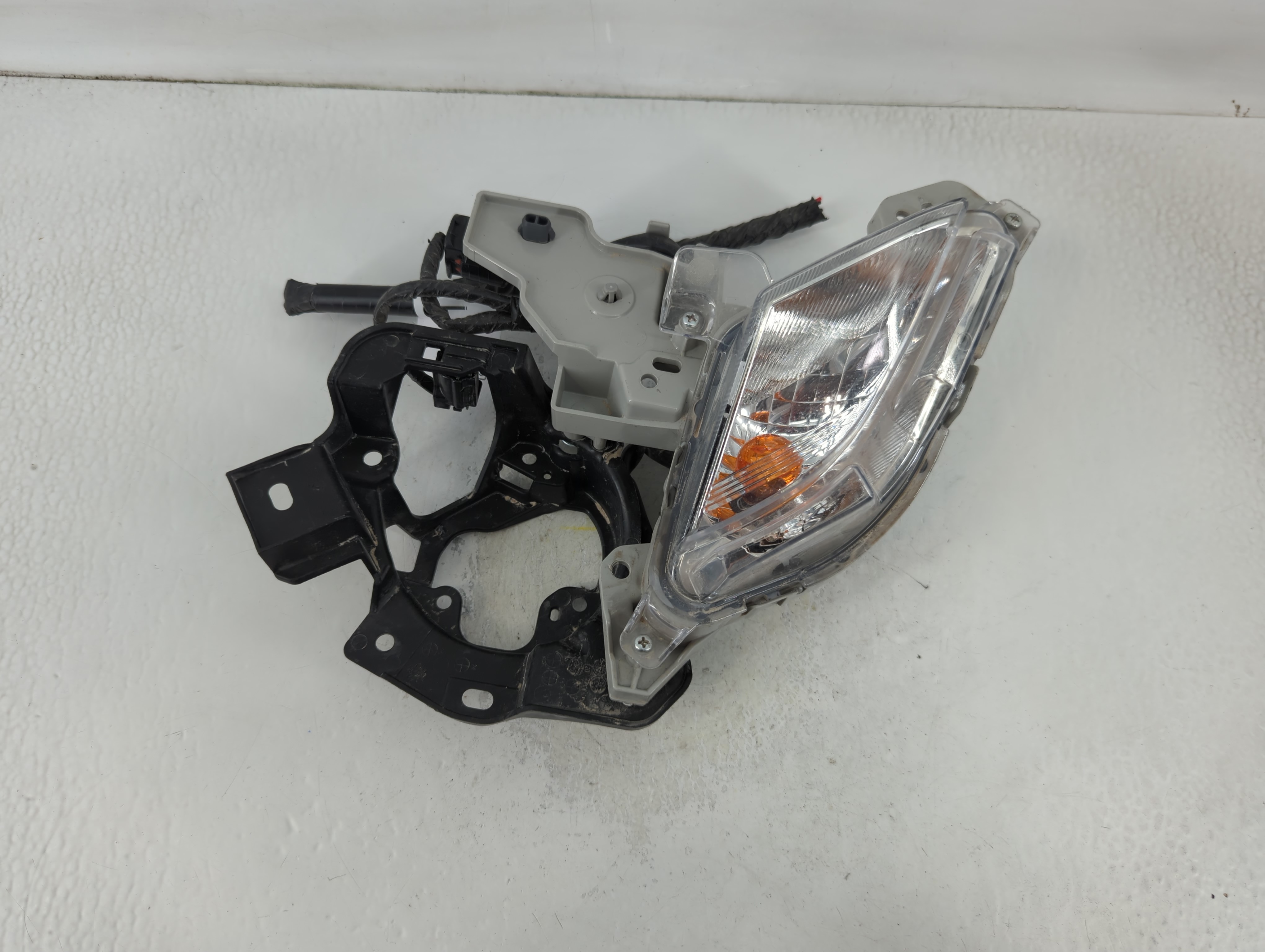 Picture of 2016-2022 Mazda Cx-3 Driver Left Oem Front Light Lamp 798114
