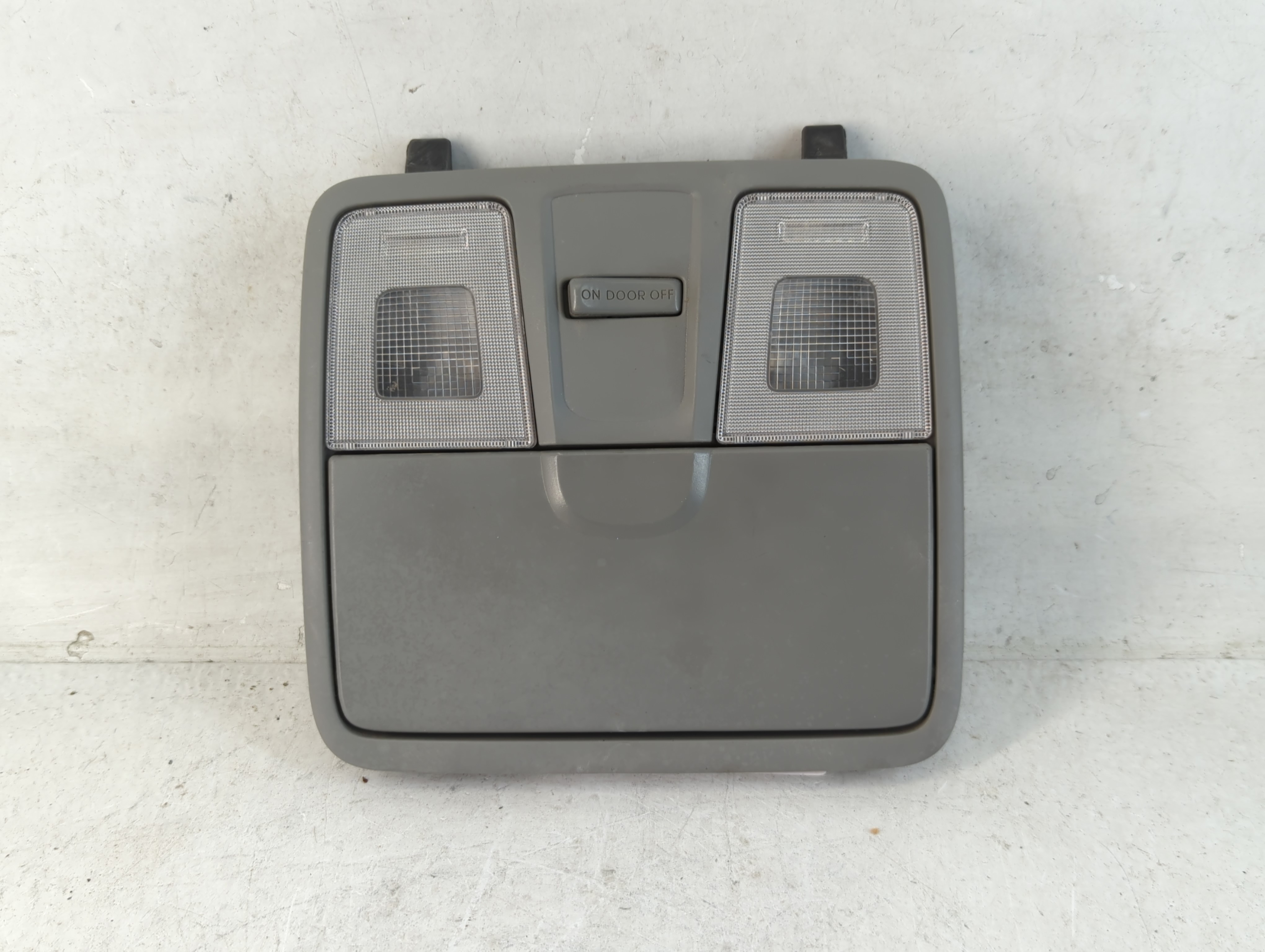 2017 Hyundai Veloster Overhead Roof Console 798138 - Oemusedautoparts1.com