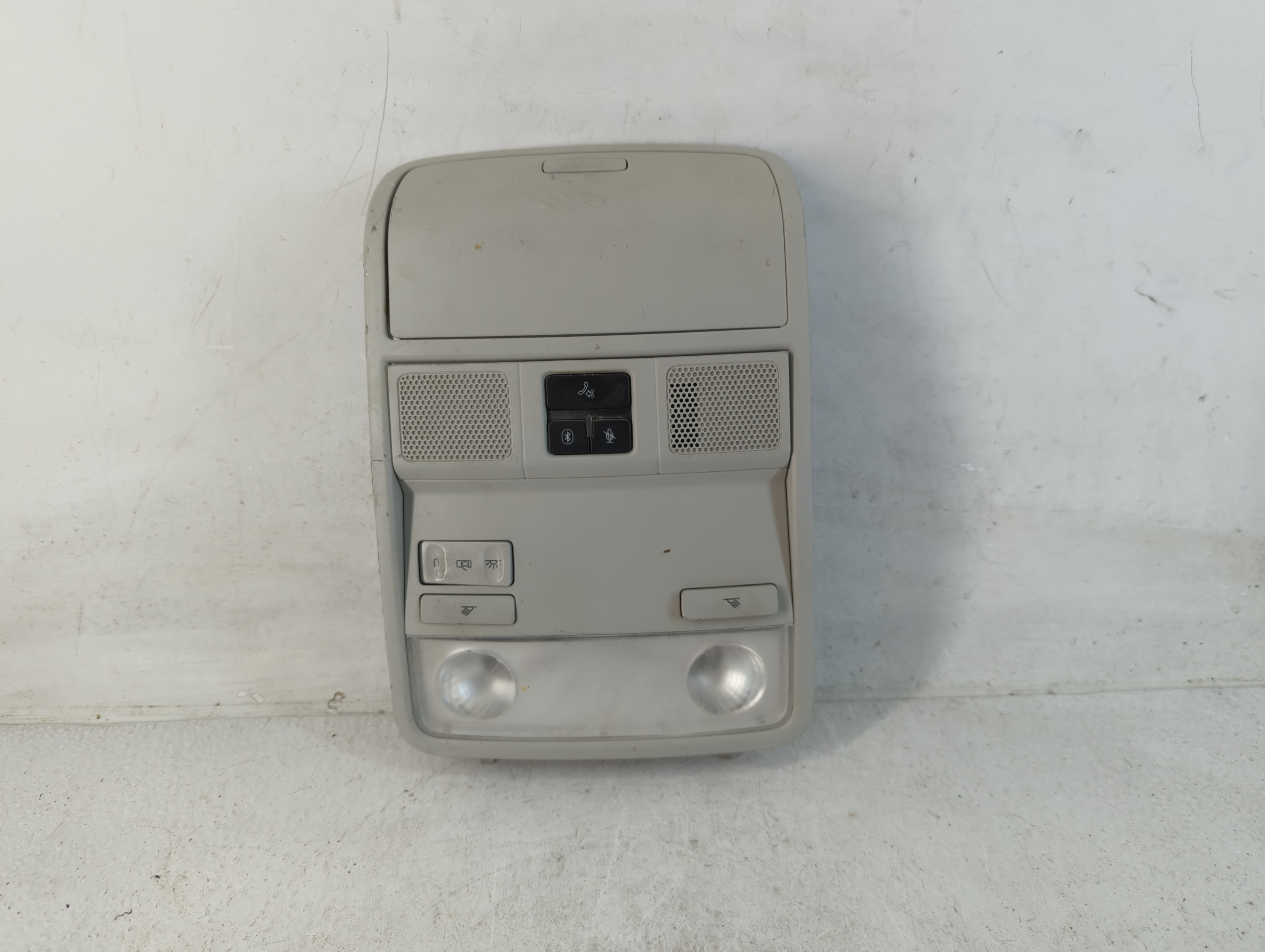 Picture of 2011 Volkswagen Tiguan Overhead Roof Console 798151
