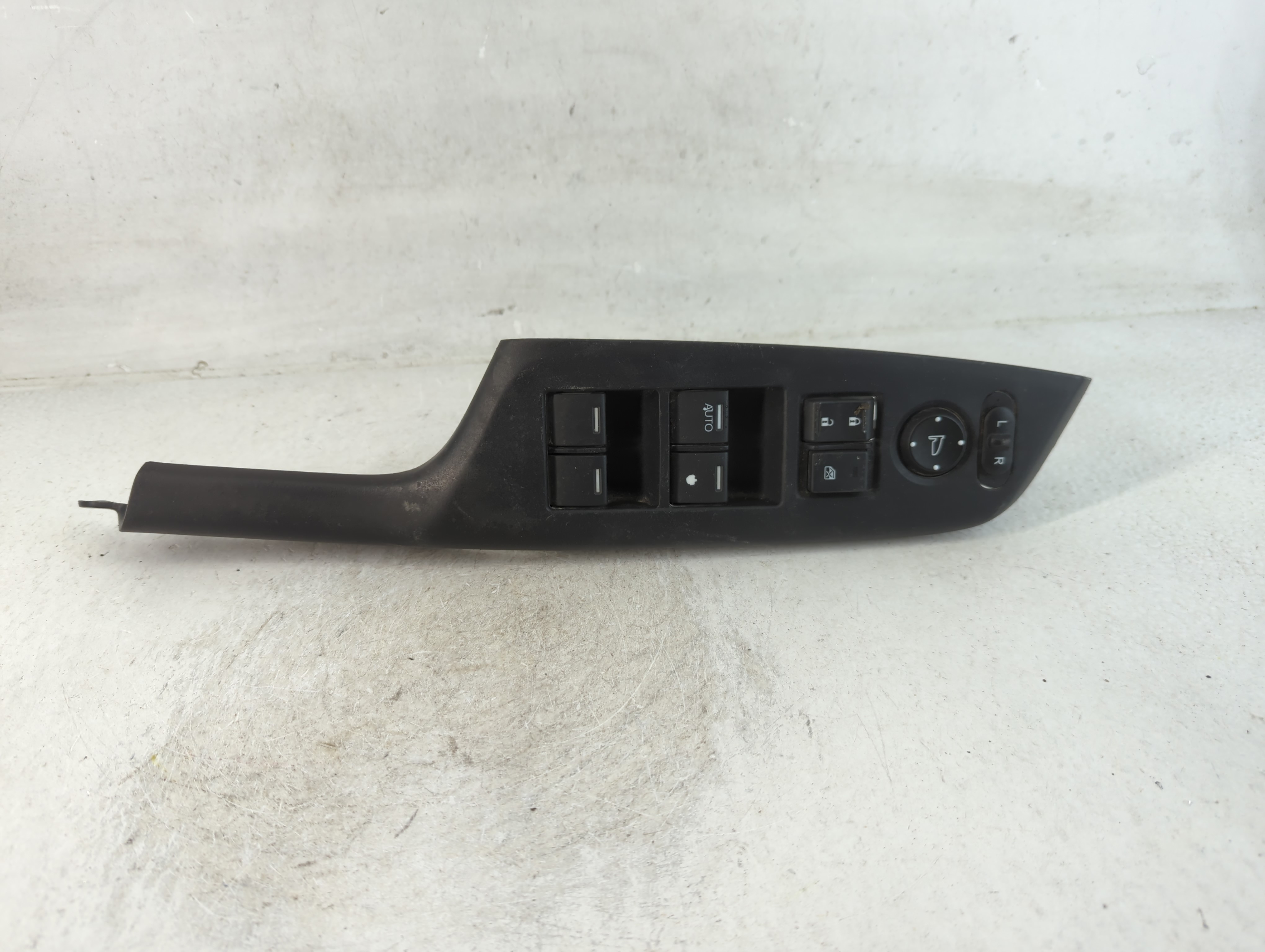 2014-2015 Honda Civic Driver Left Door Master Power Window Switch 798174 - Oemusedautoparts1.com