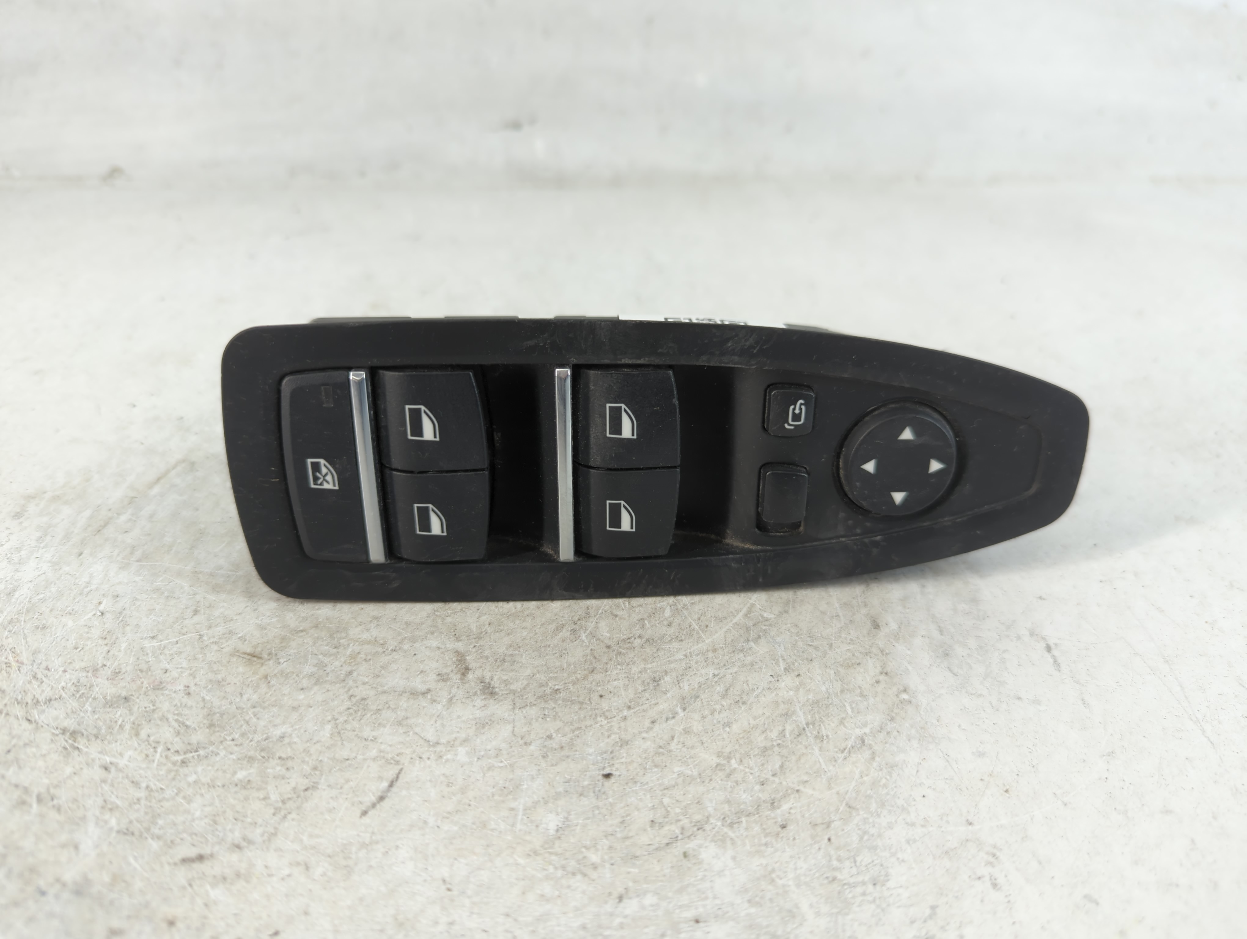 2012-2018 Bmw 320i Driver Left Door Master Power Window Switch 9208107-02 798206 - Oemusedautoparts1.com