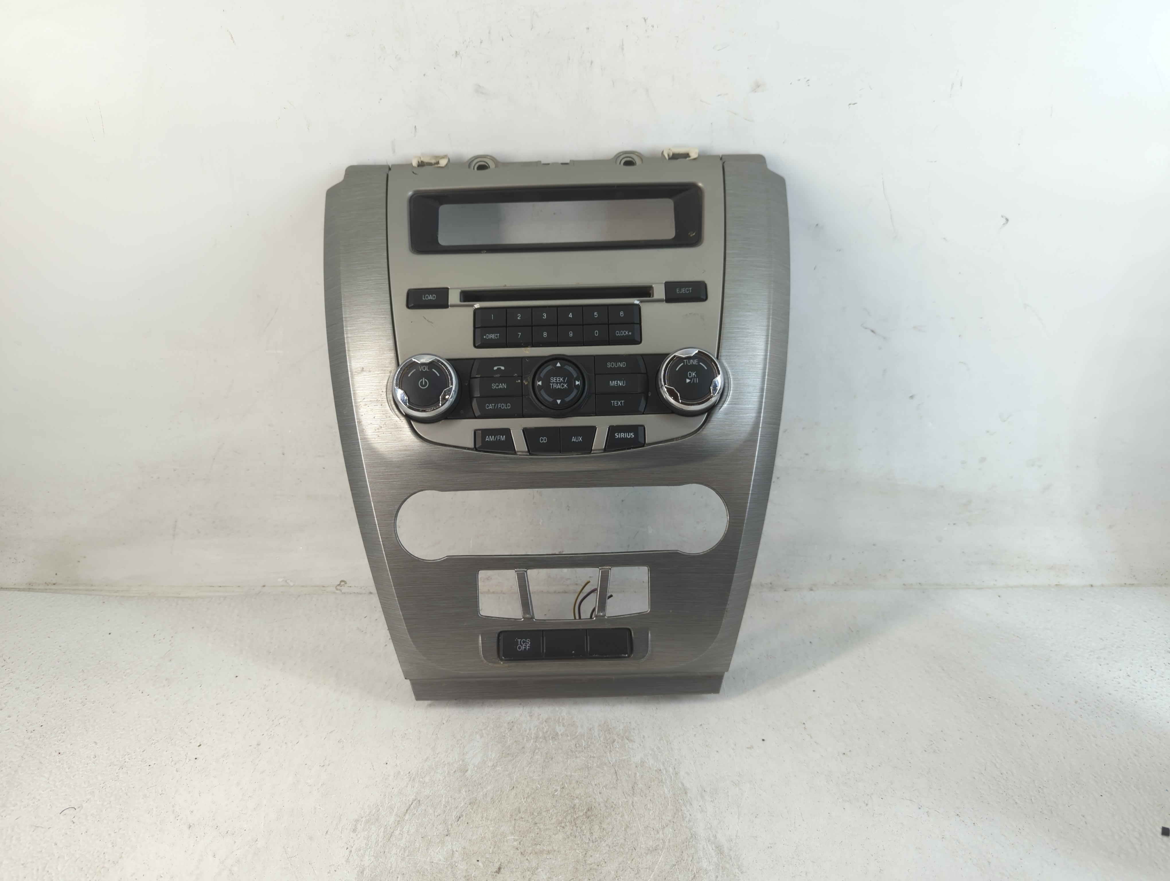 2010-2012 Ford Fusion Am Fm Cd Player Radio Receiver 798249 - Oemusedautoparts1.com