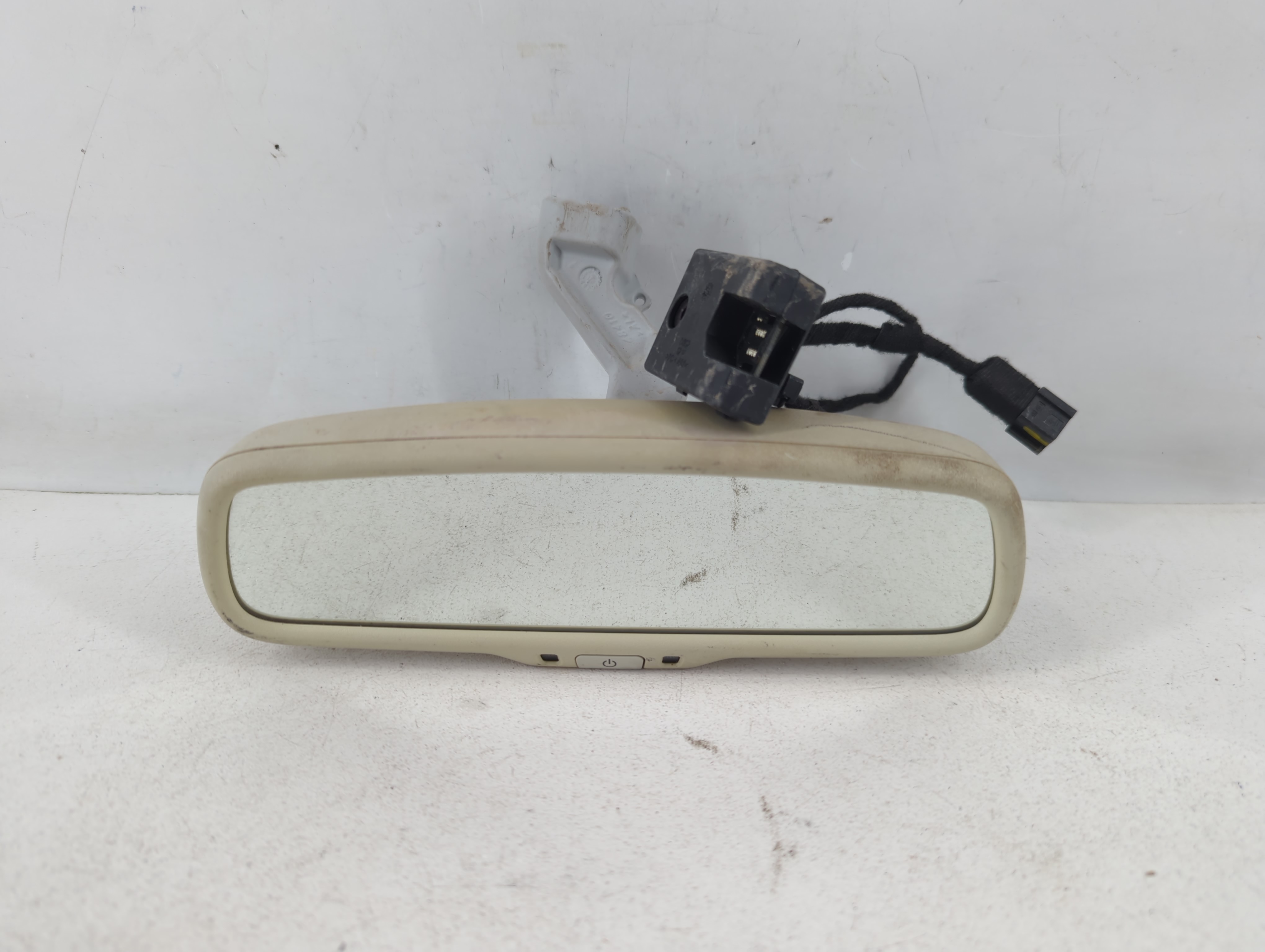2014 Fiat 500L Interior Rear View Mirror Oem 798269 - Oemusedautoparts1.com