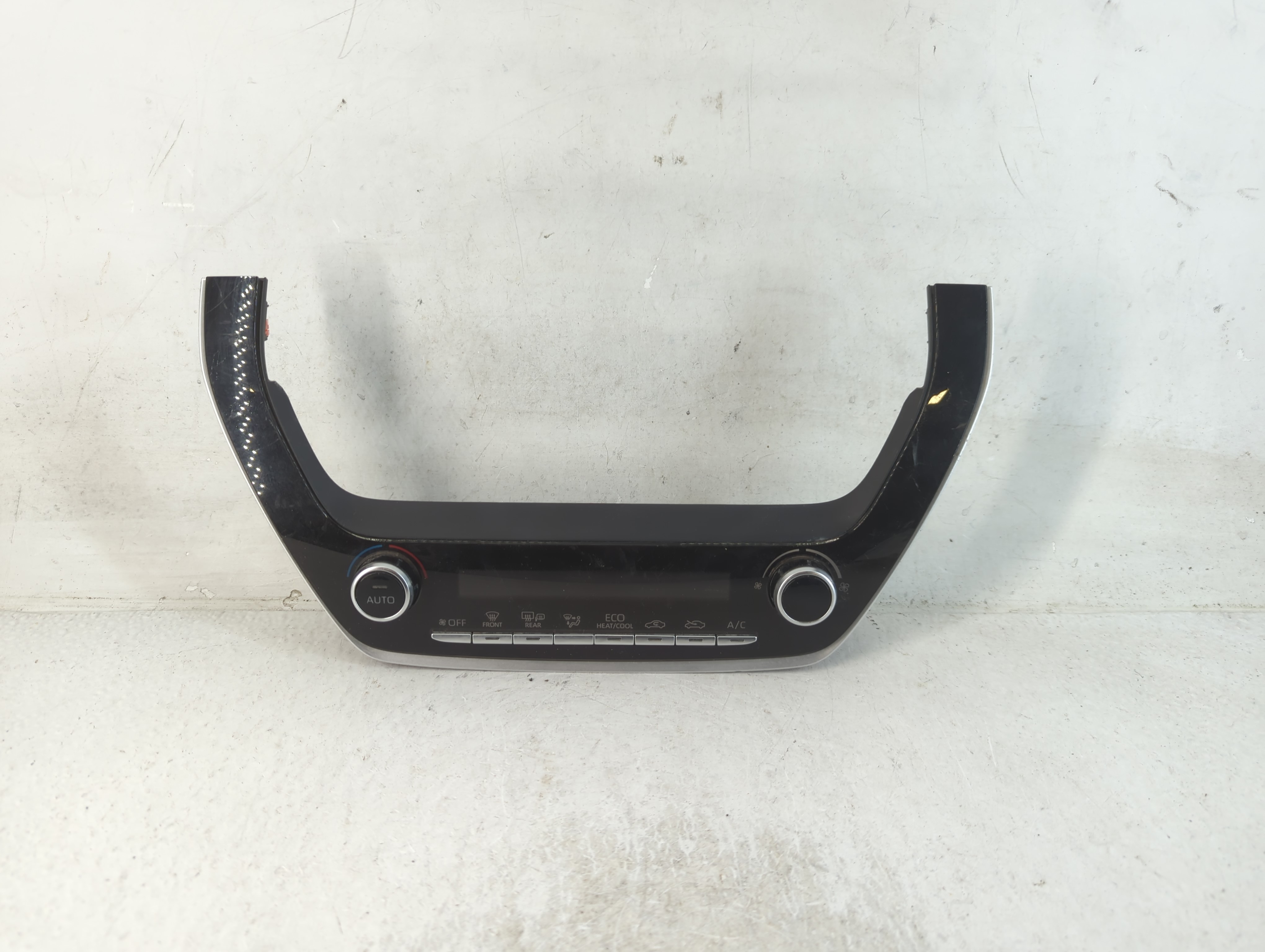 2019-2022 Toyota Corolla Ac Heater Climate Control 75k714 798306 - Oemusedautoparts1.com