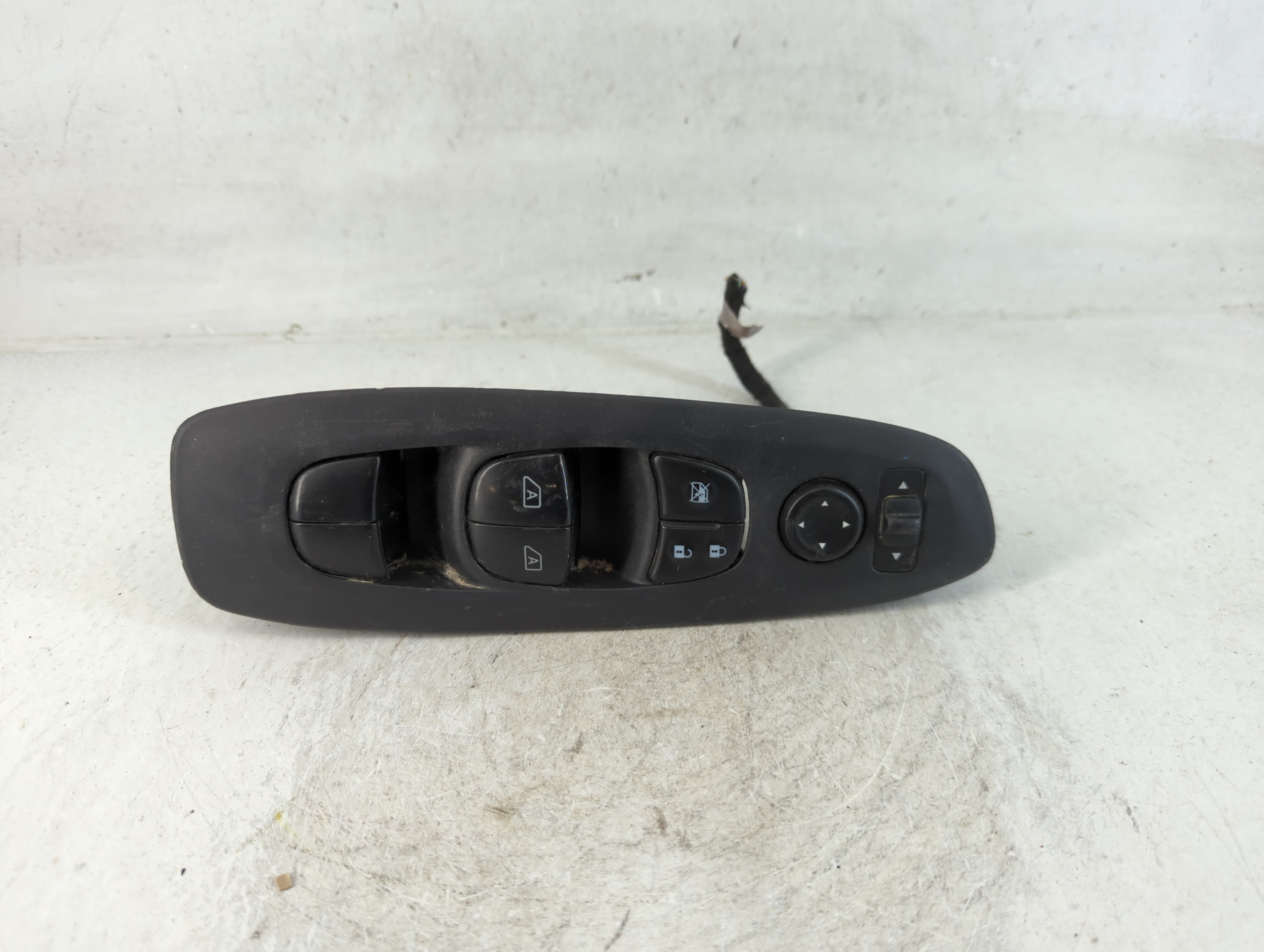 2013-2020 Nissan Pathfinder Driver Left Door Master Power Window Switch 798423 - Oemusedautoparts1.com