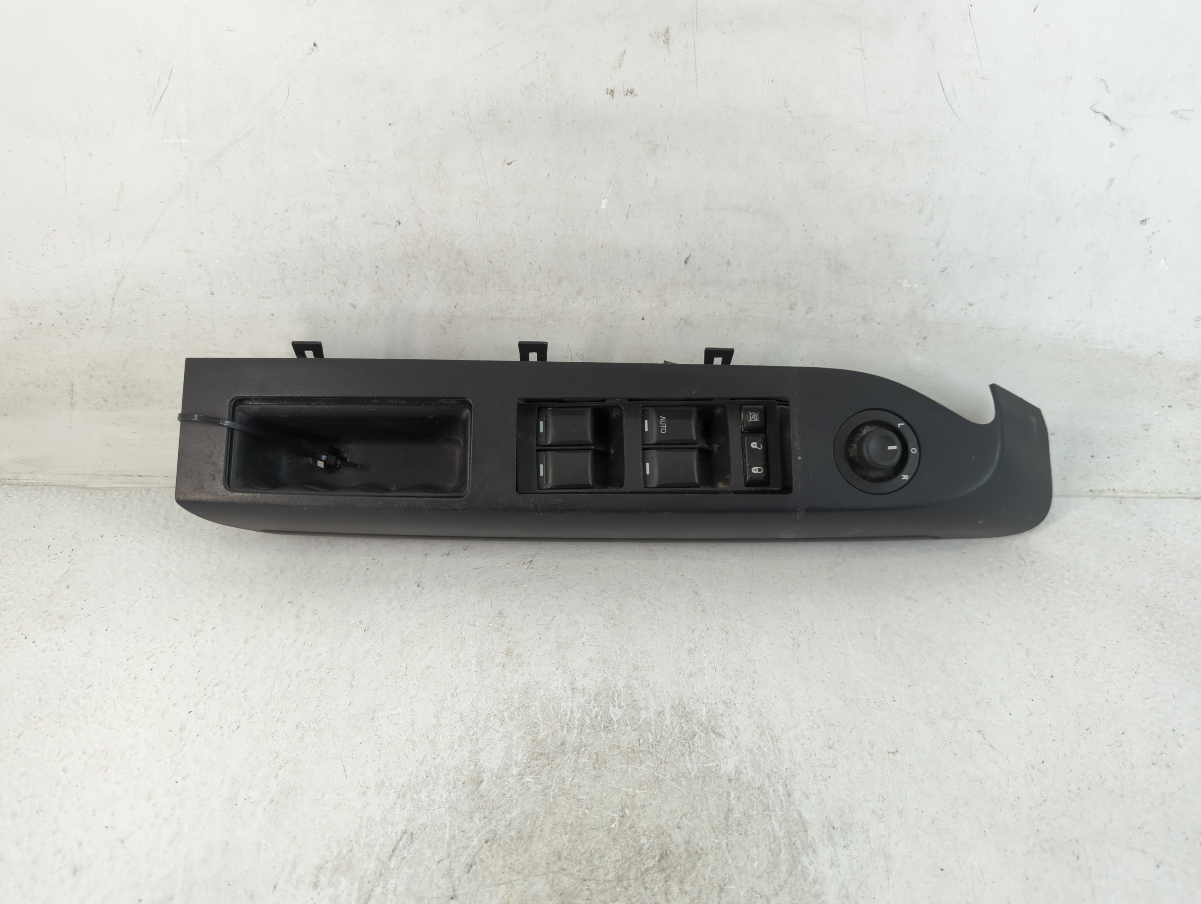 2011-2017 Jeep Patriot Driver Left Door Master Power Window Switch 798424 - Oemusedautoparts1.com
