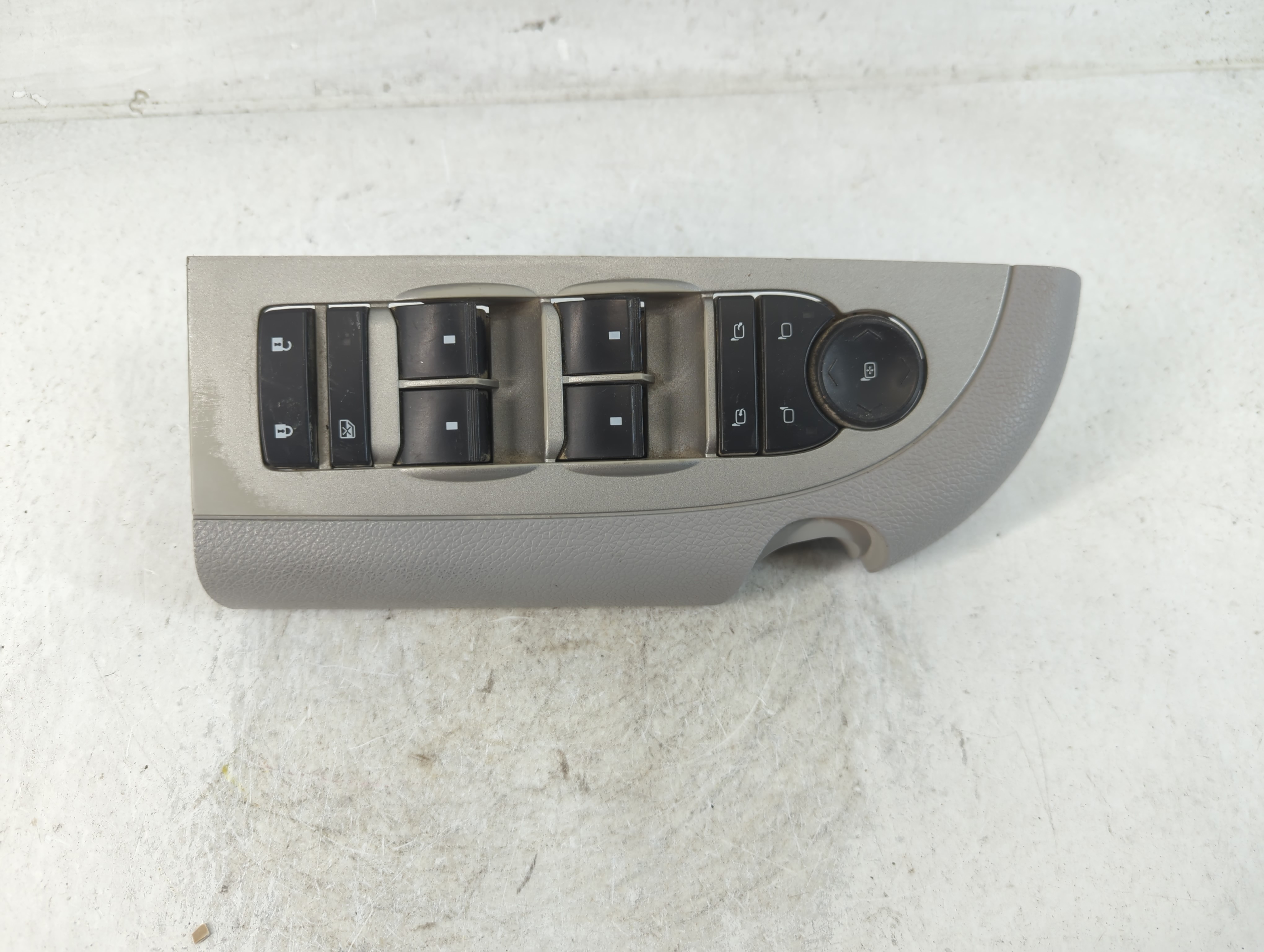 Gmc Sierra 2500 Driver Left Door Master Power Window Switch 798428 - Oemusedautoparts1.com