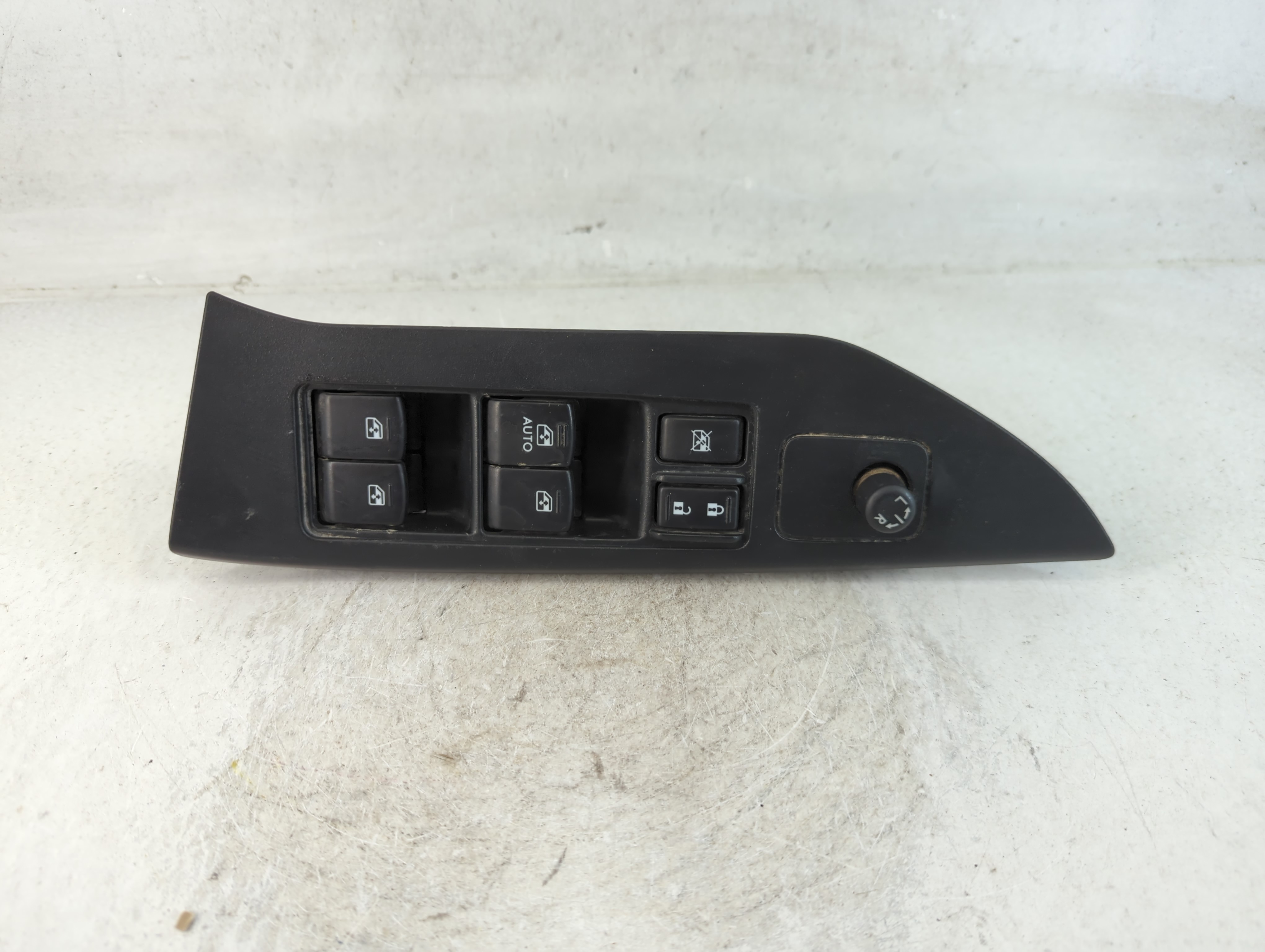2015 Subaru Forester Driver Left Door Master Power Window Switch 798430 - Oemusedautoparts1.com