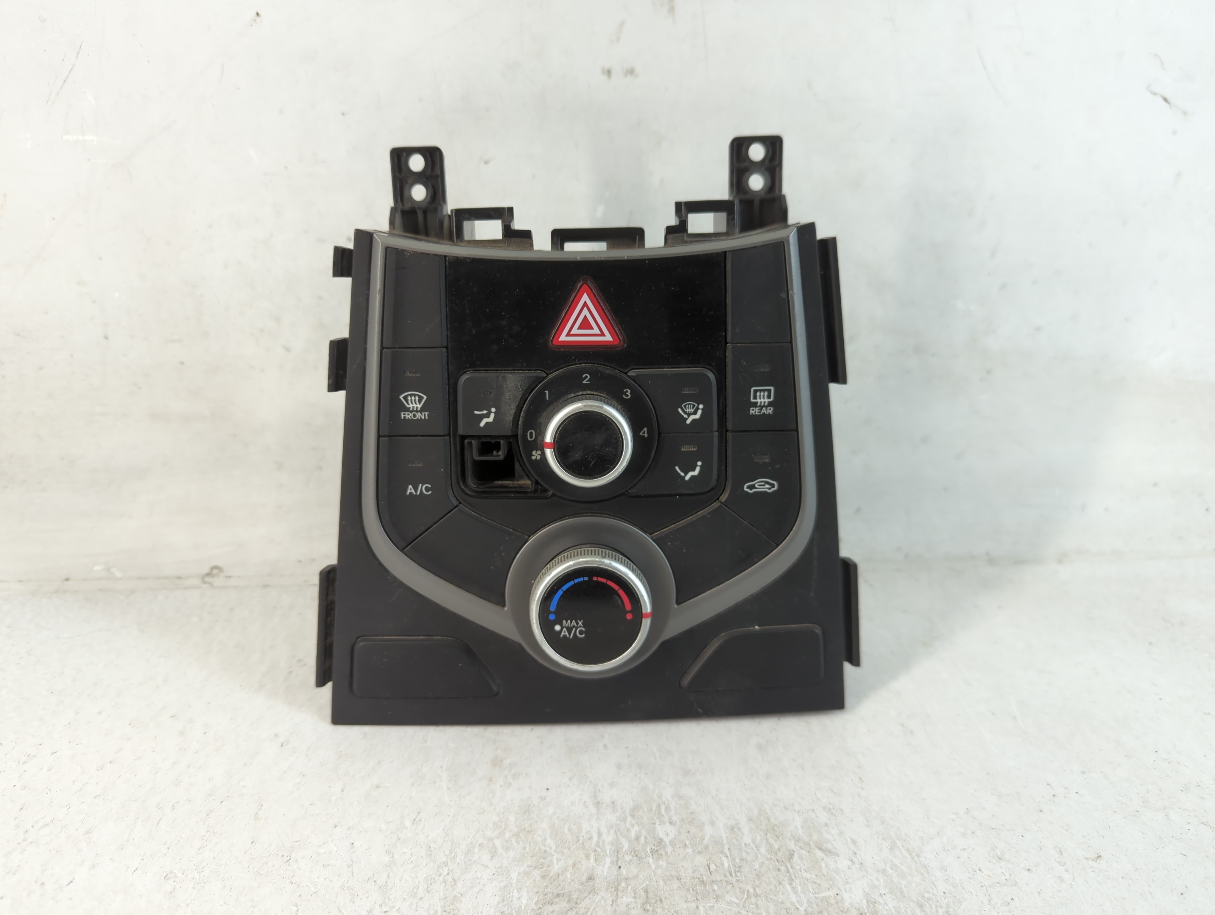 2014-2016 Hyundai Elantra Ac Heater Climate Control 97250-3xcc0 798478 - Oemusedautoparts1.com