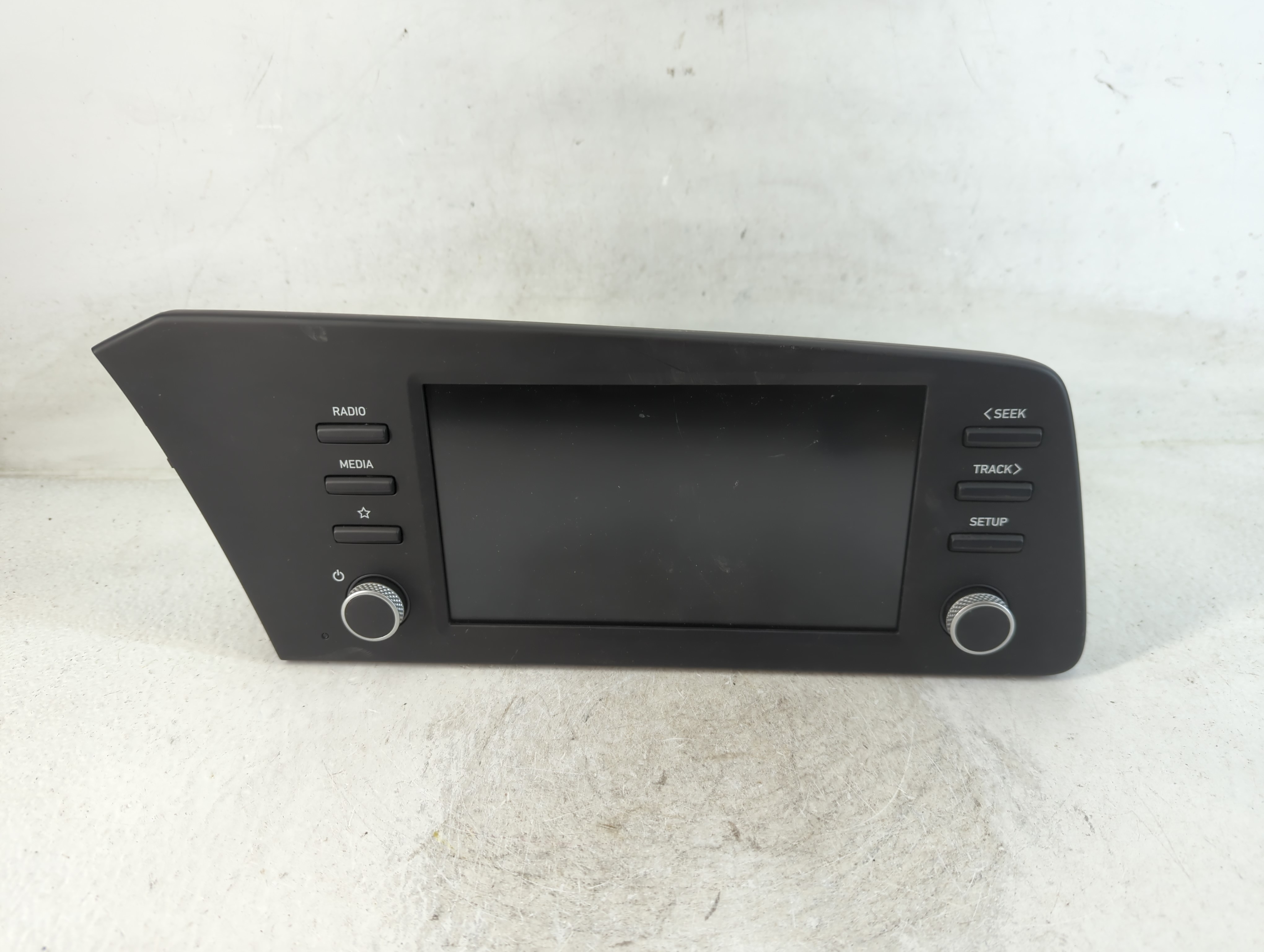 2021-2022 Hyundai Elantra Am Fm Cd Player Radio Receiver 798495 - Oemusedautoparts1.com