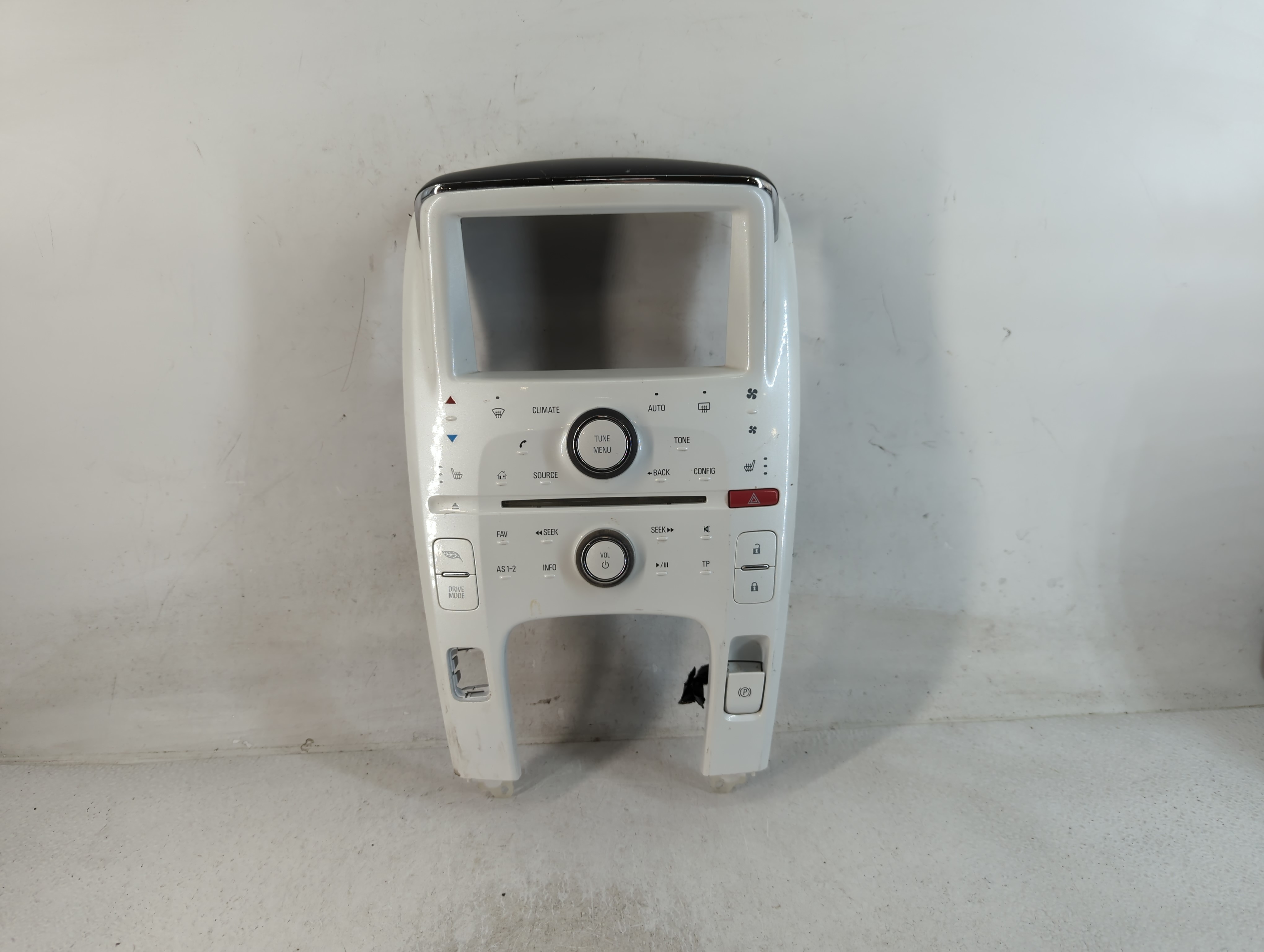 2013-2013 Chevrolet Volt Am Fm Cd Player Radio Receiver 798512 - Oemusedautoparts1.com