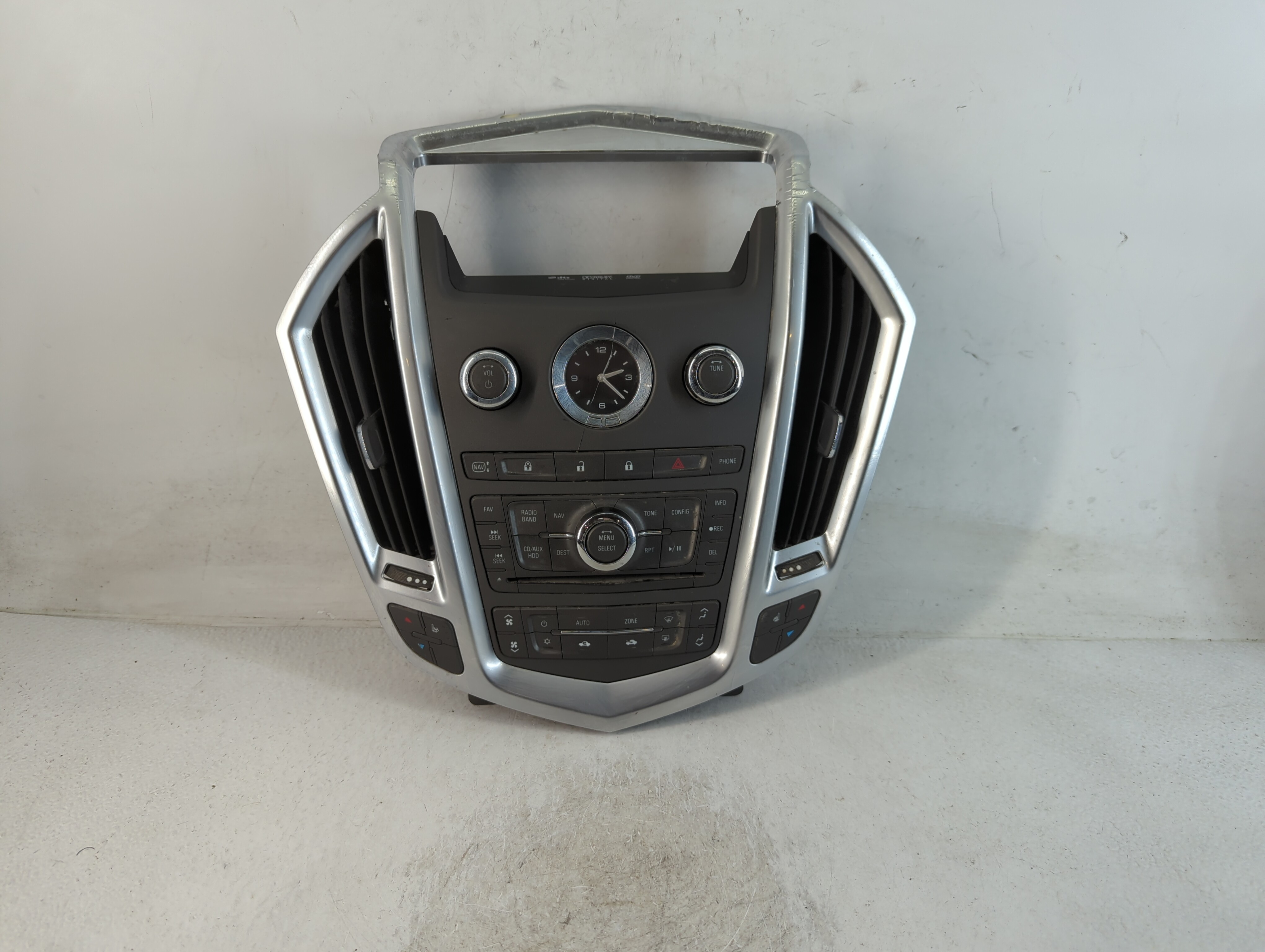 2010-2010 Cadillac Srx Am Fm Cd Player Radio Receiver 798516 - Oemusedautoparts1.com