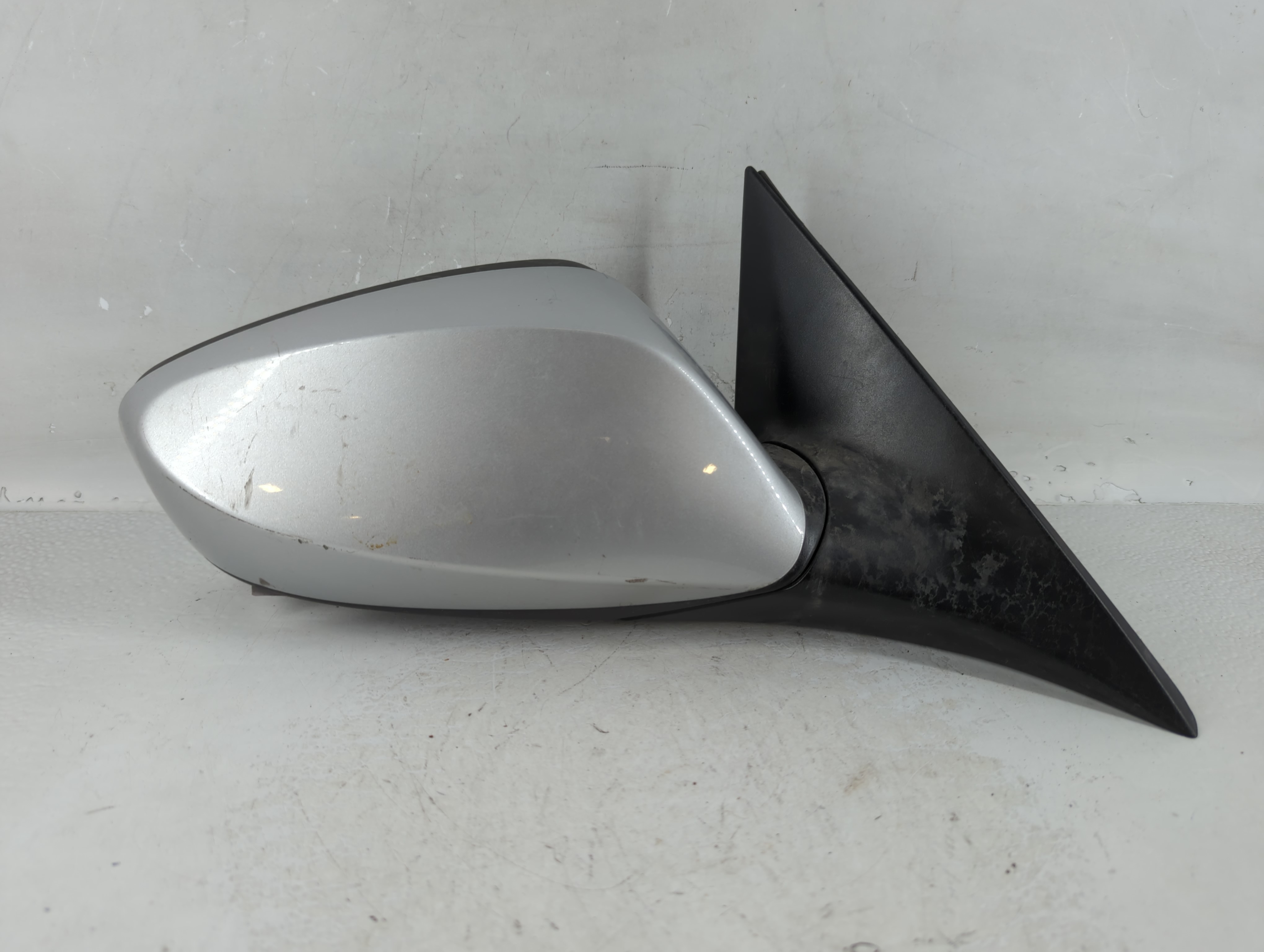 2012-2014 Hyundai Veloster Passenger Right Side View Power Door Mirror 798732 - Oemusedautoparts1.com