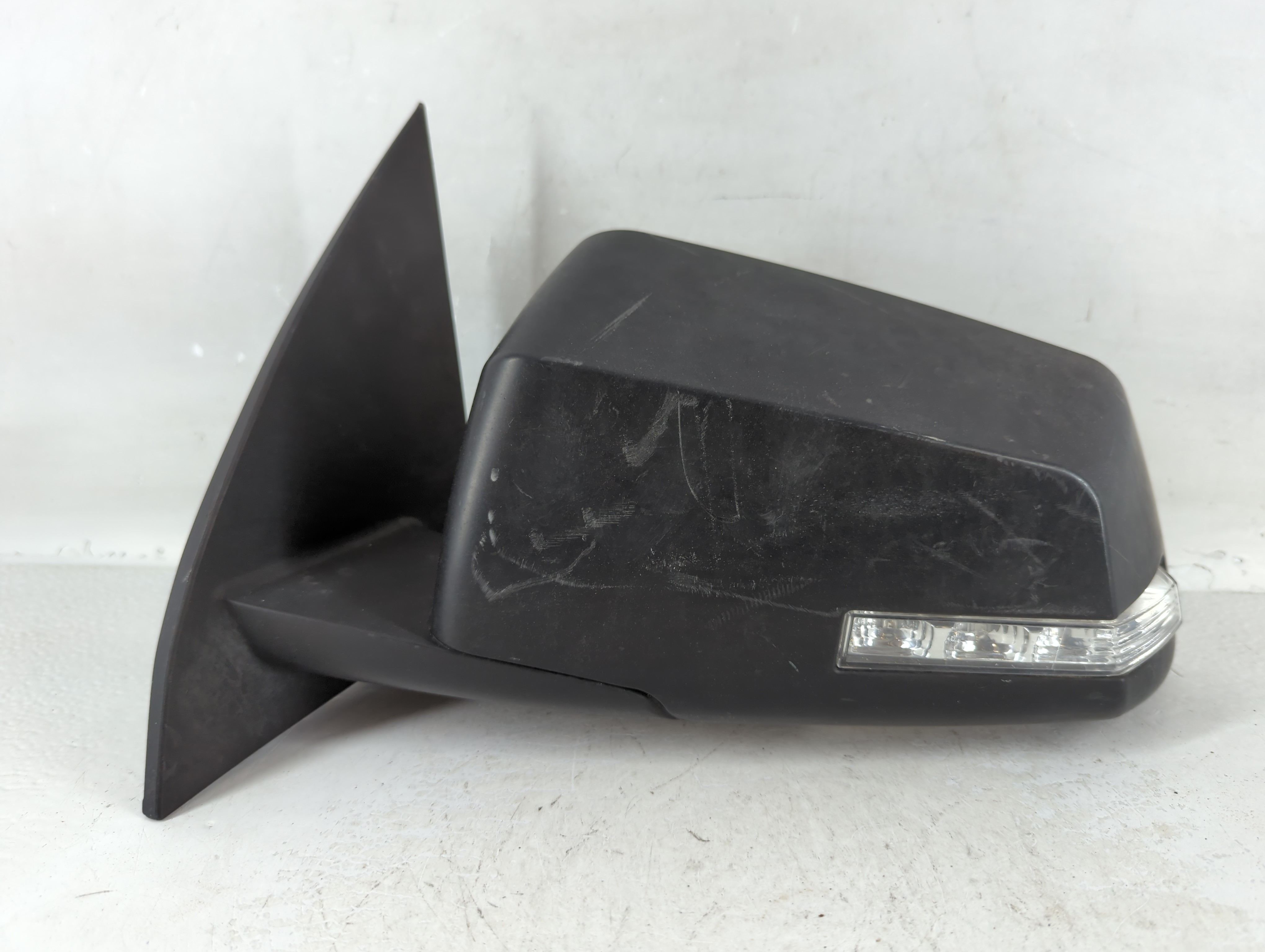 2009 Chevrolet Traverse Driver Left Side View Power Door Mirror Black 798737 - Oemusedautoparts1.com