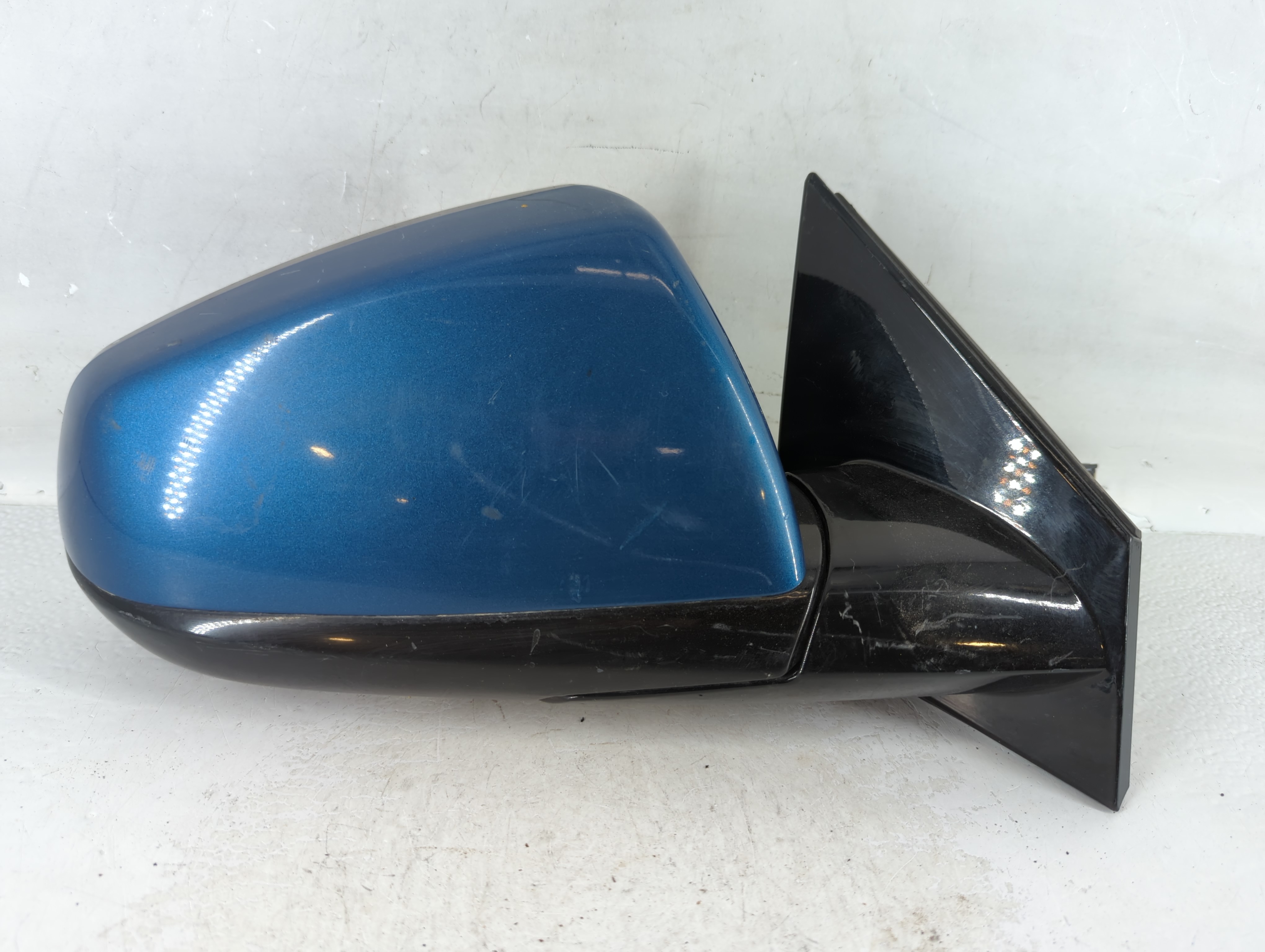 2010-2010 Cadillac Srx Passenger Right Side View Power Door Mirror Blue 798754 - Oemusedautoparts1.com