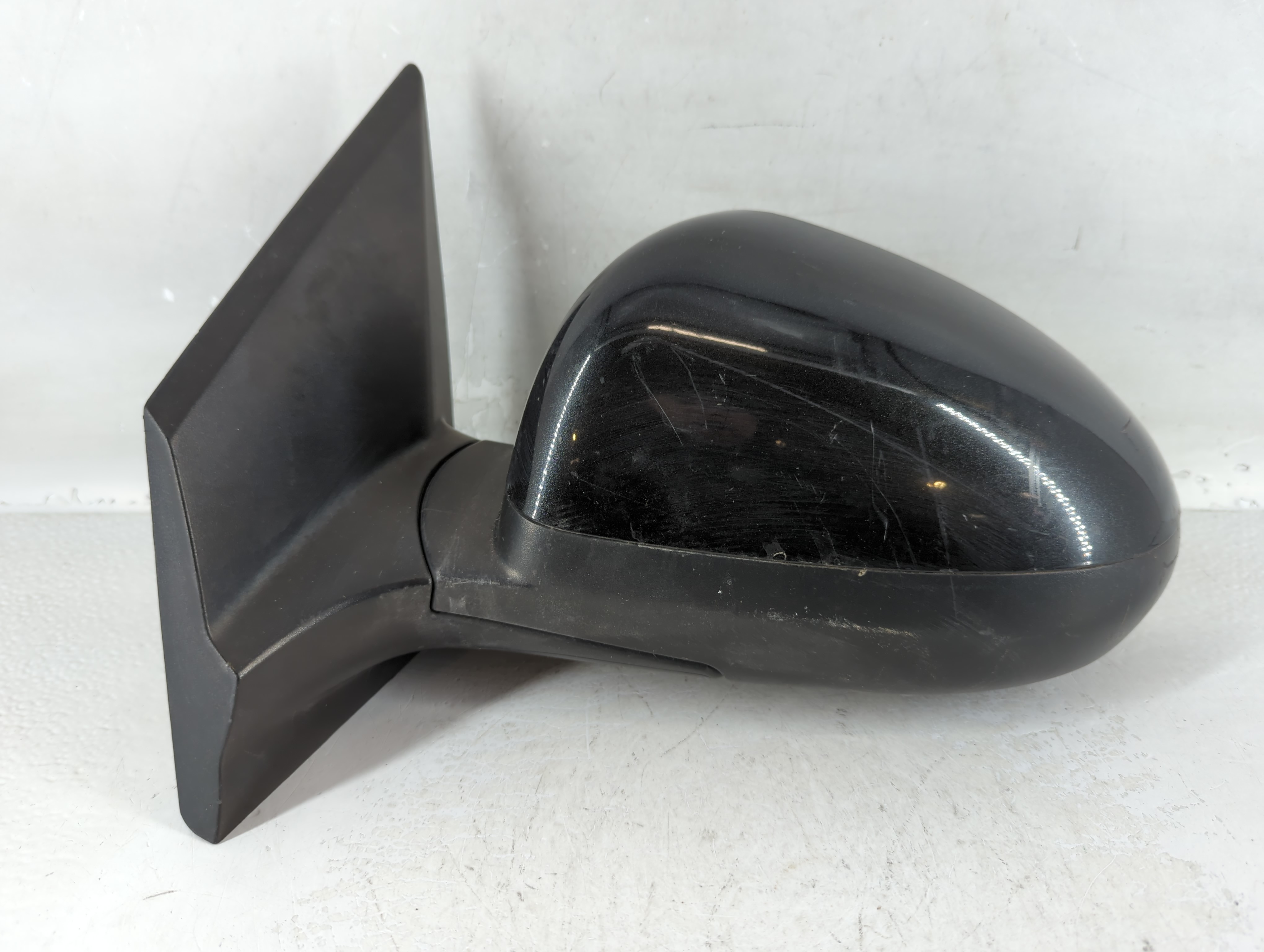 2013-2014 Chevrolet Sonic Driver Left Side View Power Door Mirror Black 798766 - Oemusedautoparts1.com