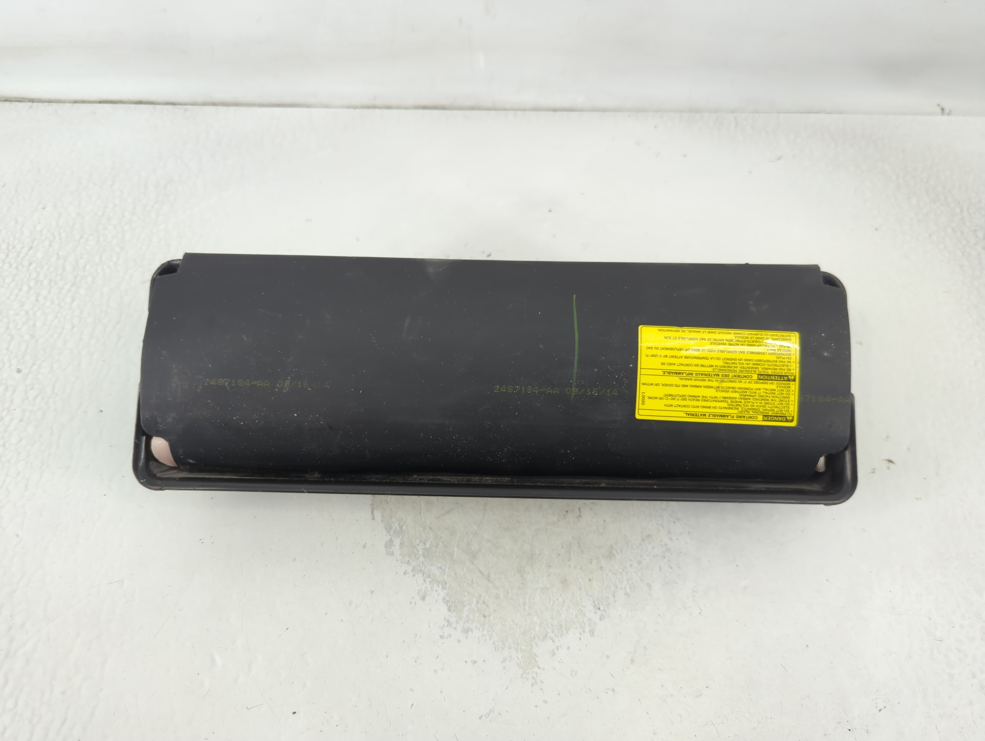 2015-2017 Chrysler 200 Air Bag Driver Left Knee Oem 798858 - Oemusedautoparts1.com
