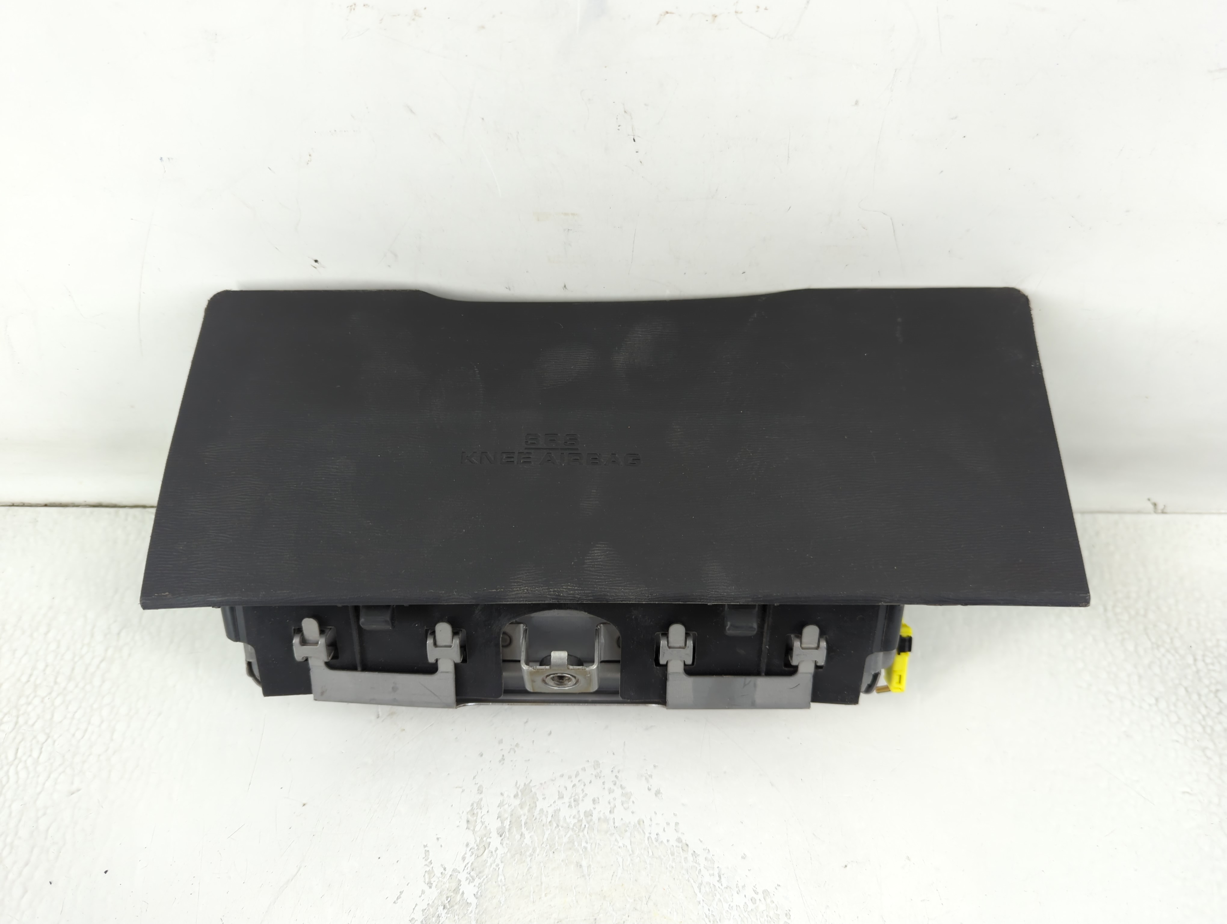 Picture of 2005-2010 Scion Tc Air Bag Driver Left Knee Oem 798912