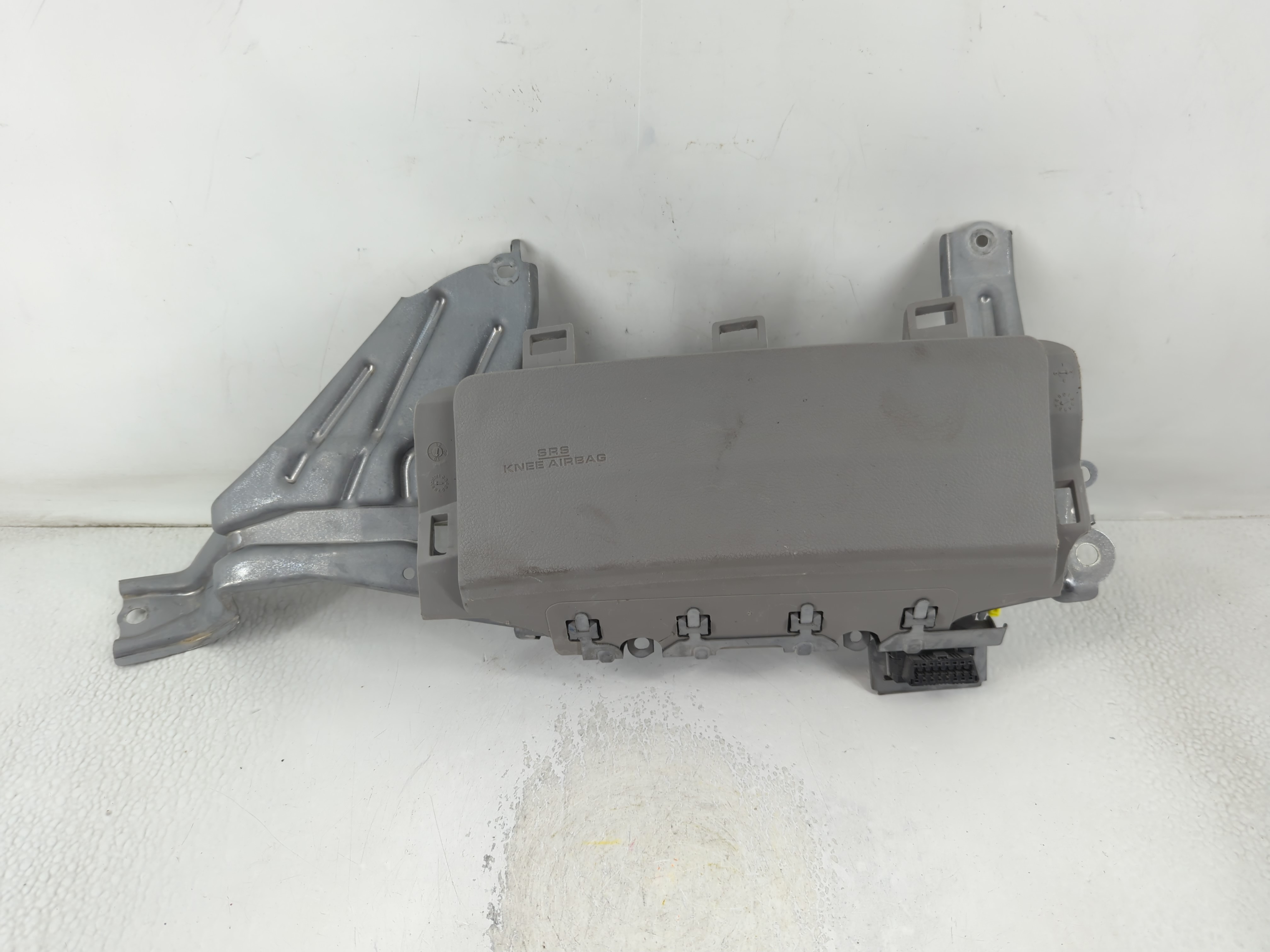2007-2011 Toyota Camry Air Bag Driver Left Knee Oem 798915 - Oemusedautoparts1.com
