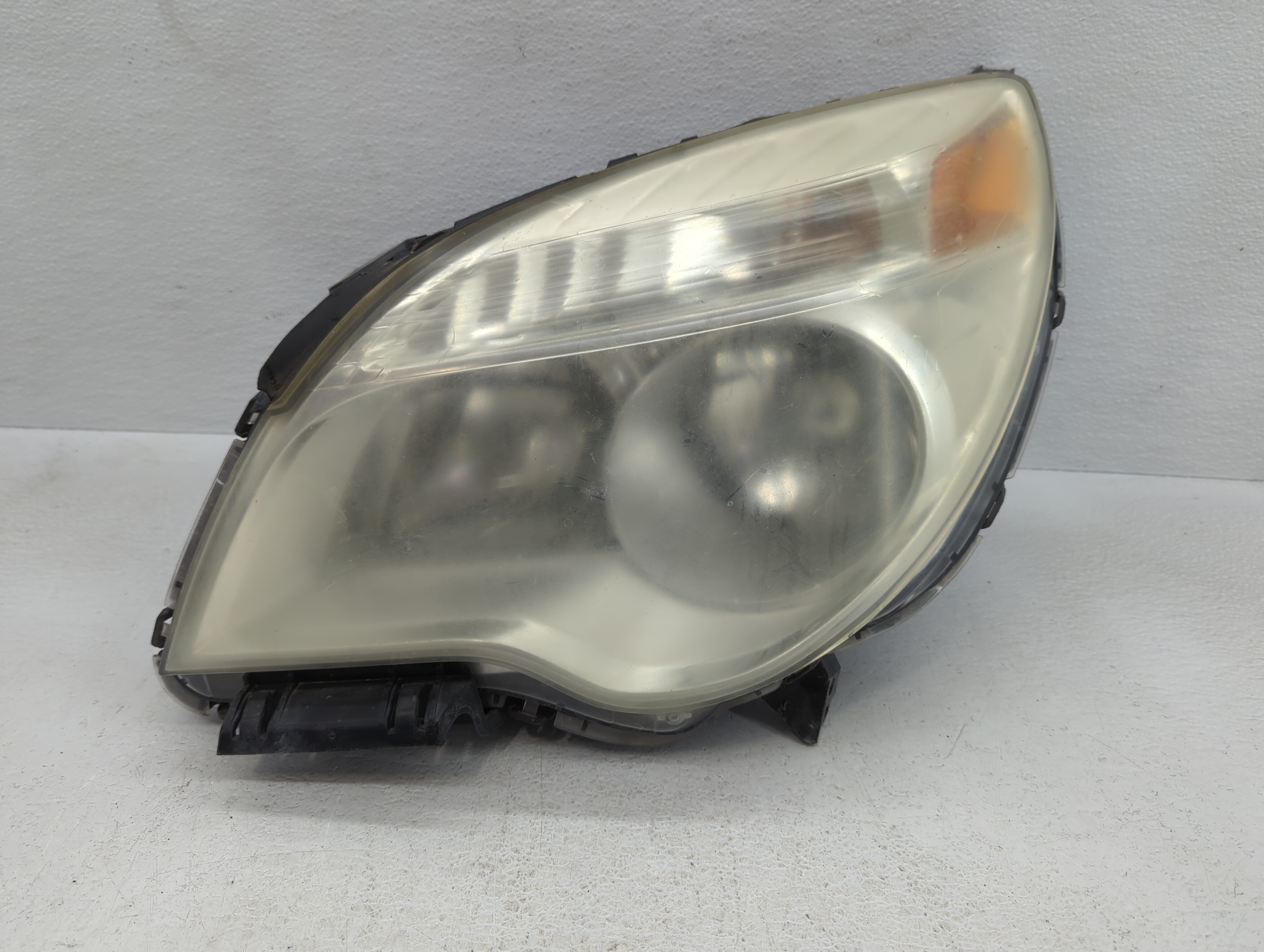 2010-2015 Chevrolet Equinox Passenger Right Oem Head Light Headlight Lamp 798929 - Oemusedautoparts1.com