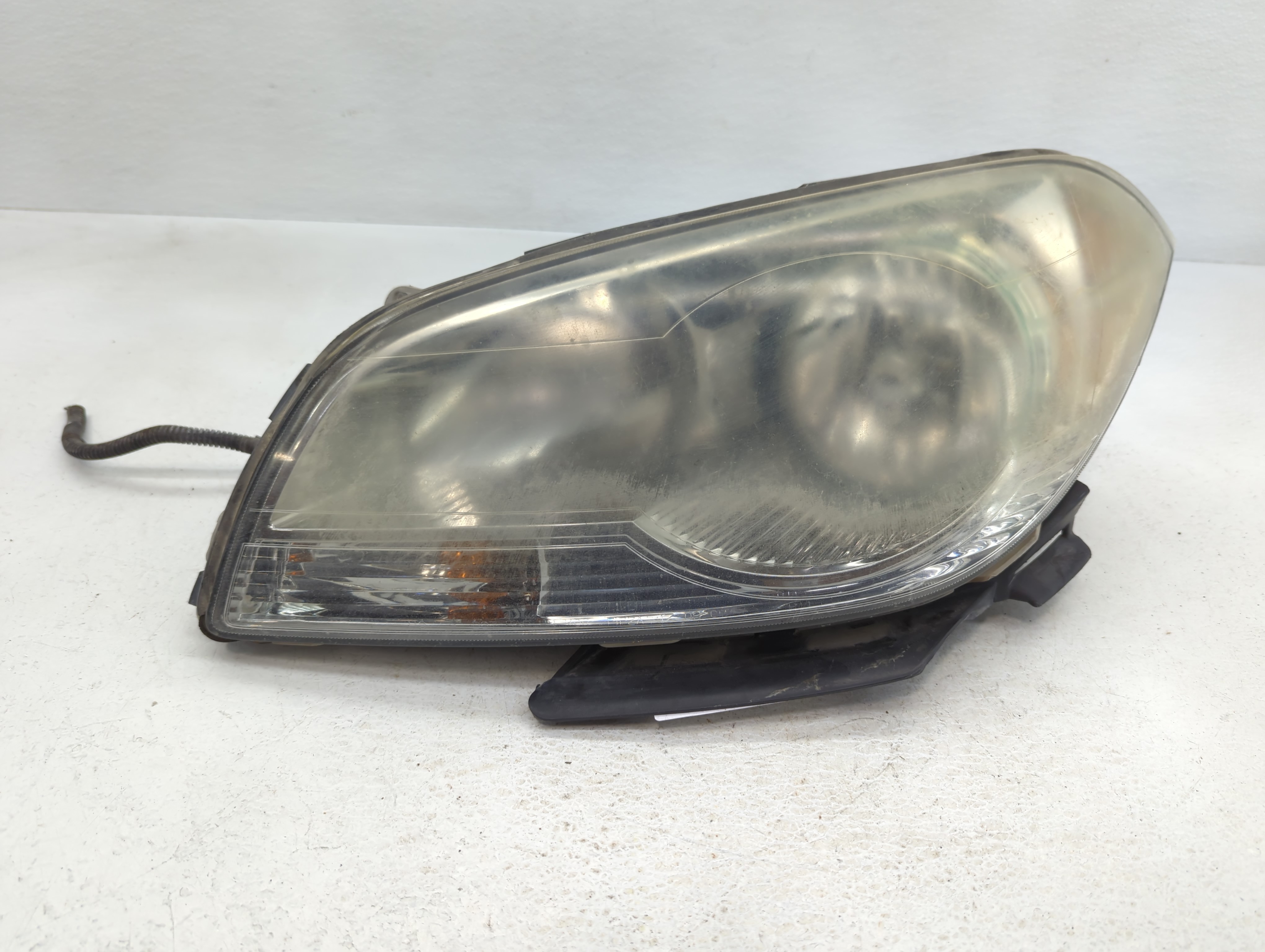 Picture of 2008-2012 Chevrolet Malibu Driver Left Oem Head Light Headlight Lamp 798932