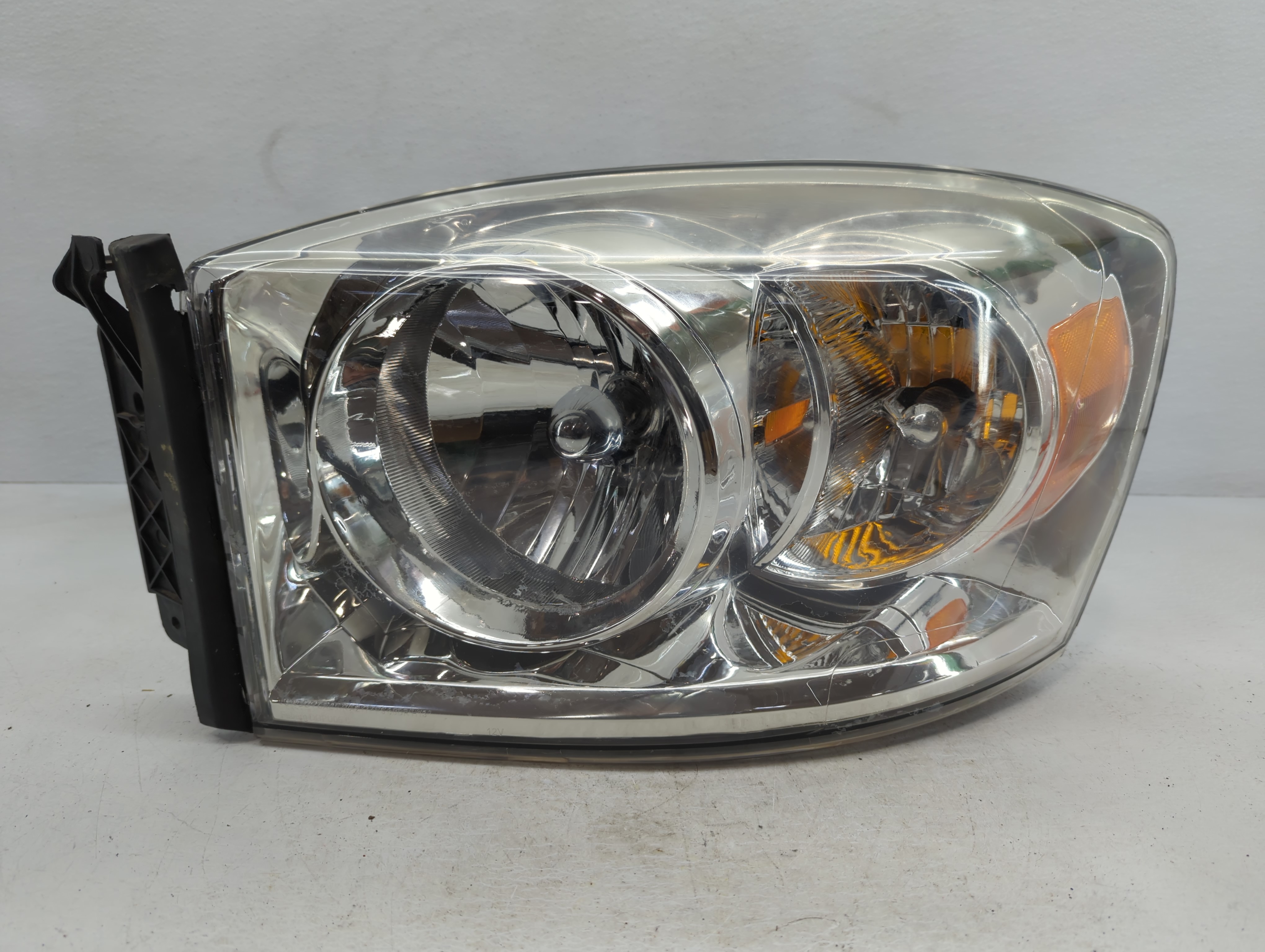 2007 Dodge Ram 1500 Passenger Right Oem Head Light Headlight Lamp 798962 - Oemusedautoparts1.com