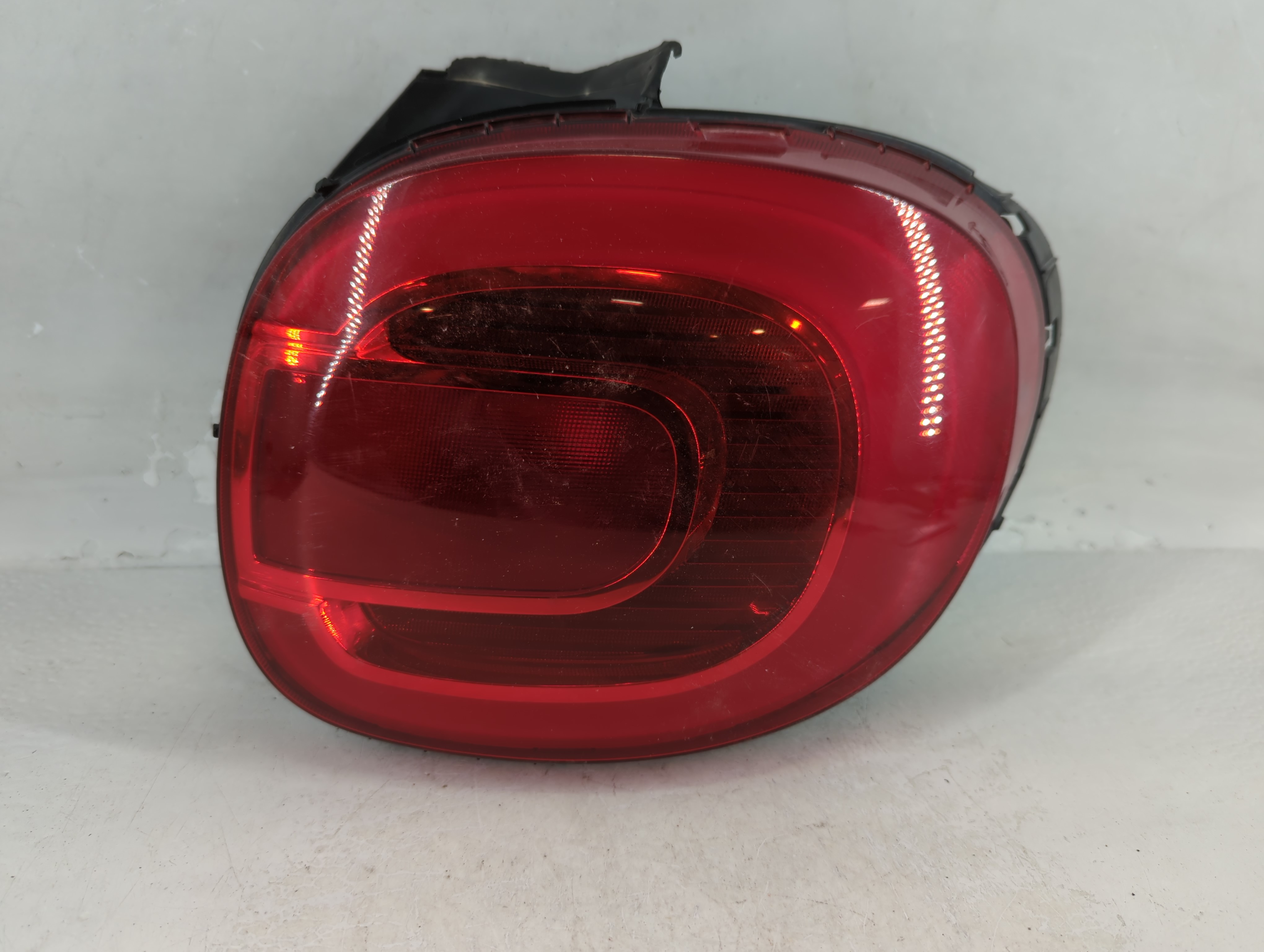 Fiat 500L Driver Left Side Tail Light Taillight Oem 798981 - Oemusedautoparts1.com