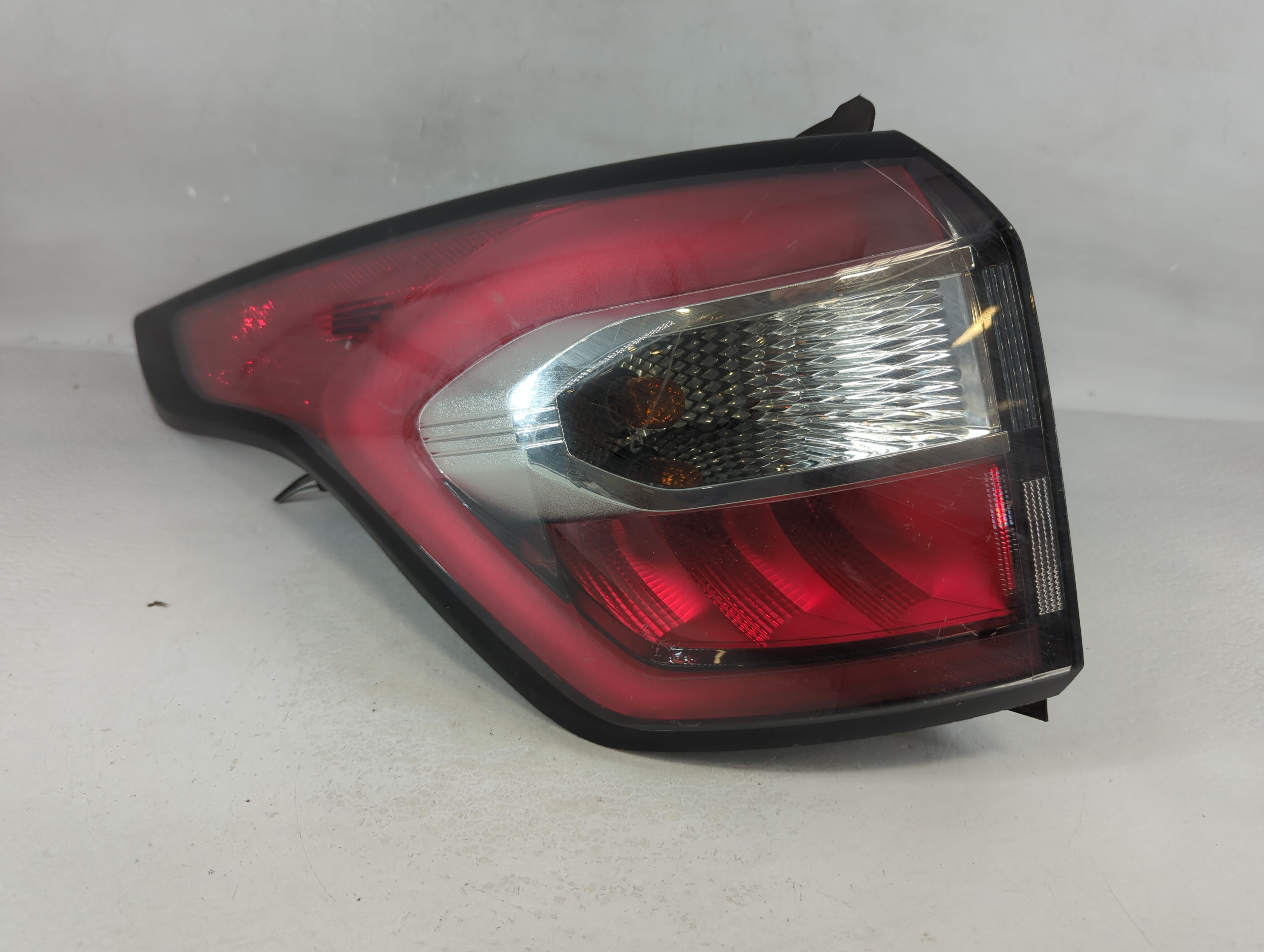 2017-2018 Ford Escape Driver Left Side Tail Light Taillight Oem 799004 - Oemusedautoparts1.com