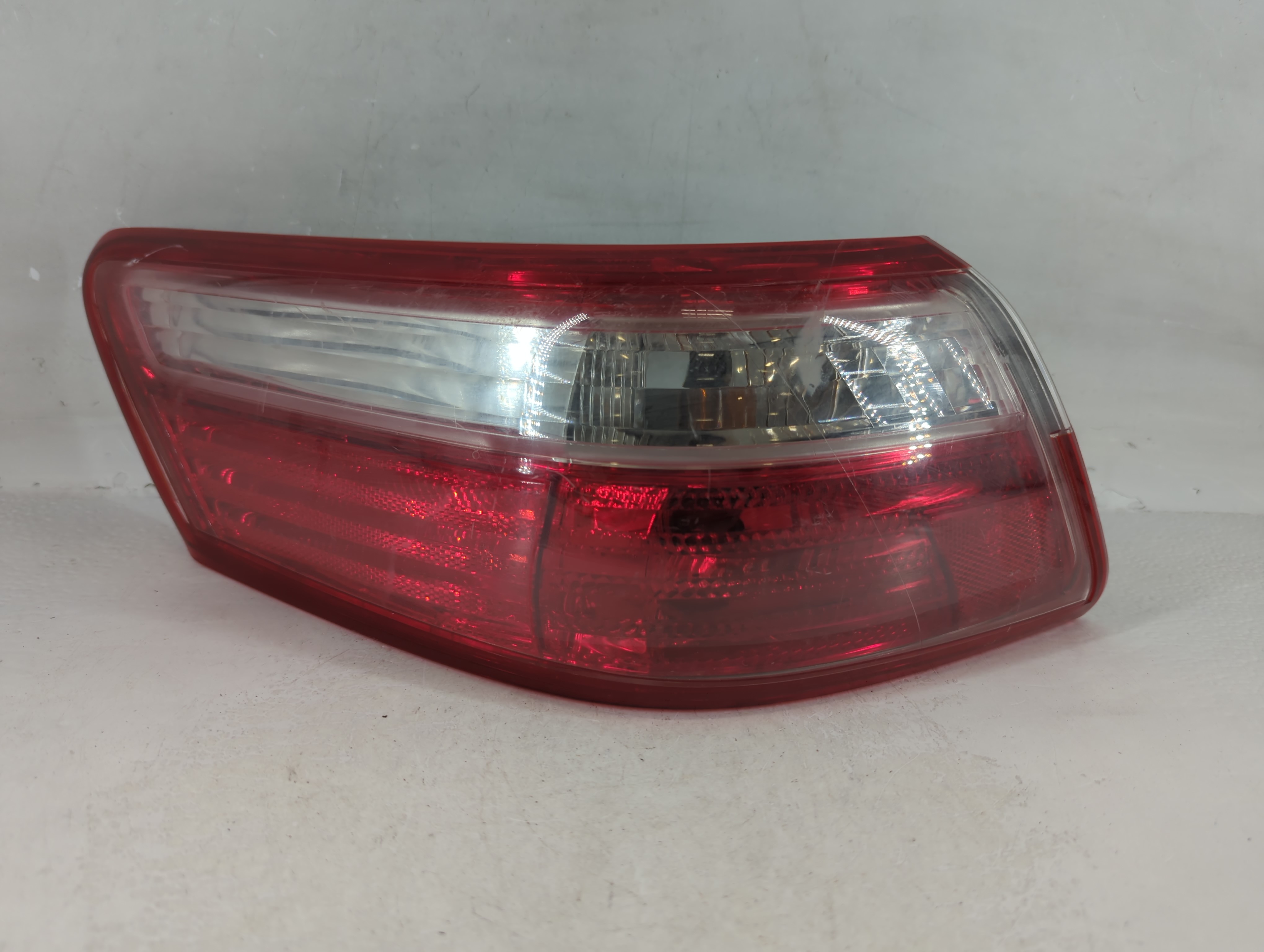 Toyota Camry Driver Left Side Tail Light Taillight Oem 799017 - Oemusedautoparts1.com