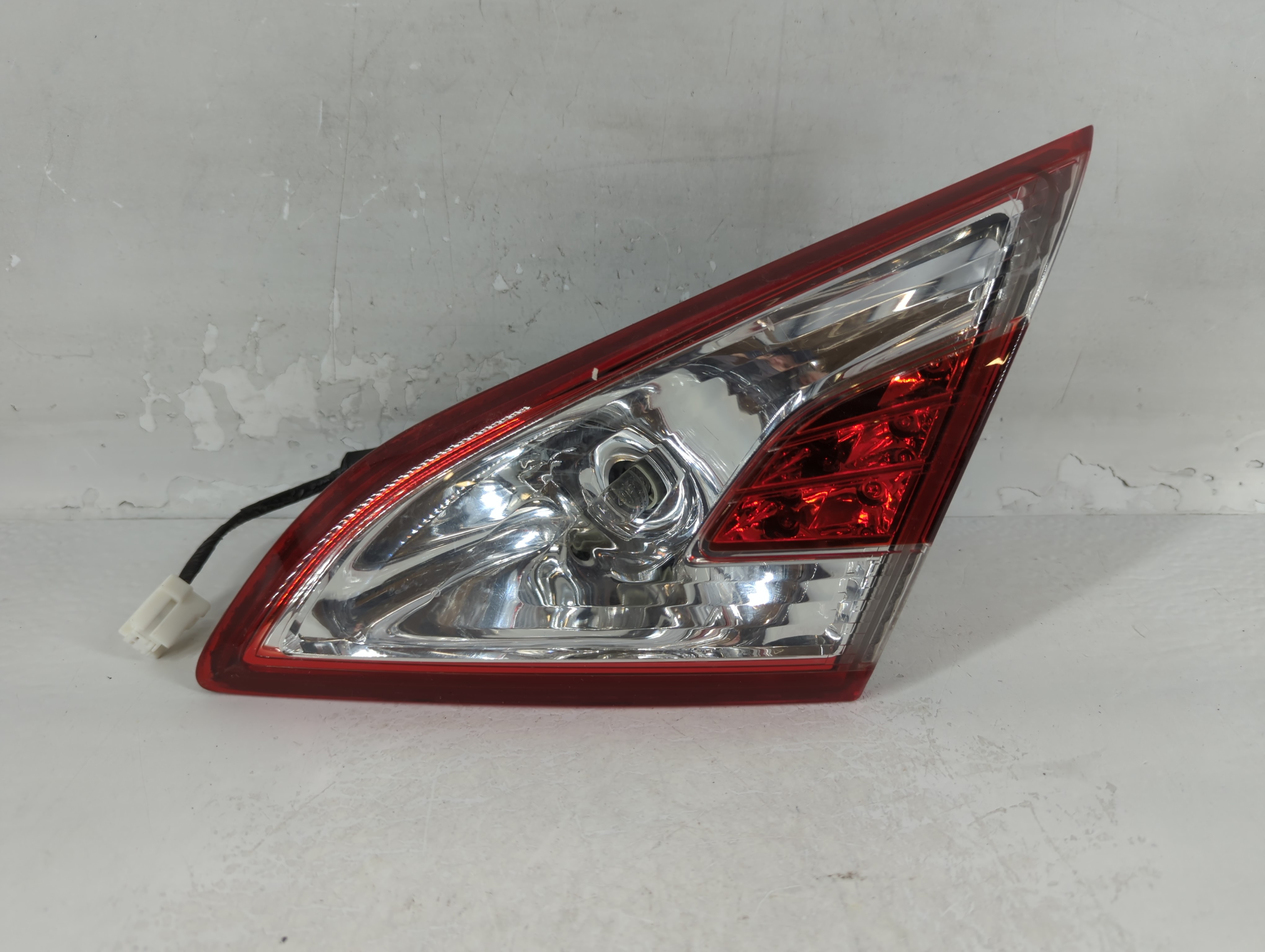 2011-2014 Nissan Murano Driver Left Side Tail Light Taillight Oem 799026 - Oemusedautoparts1.com