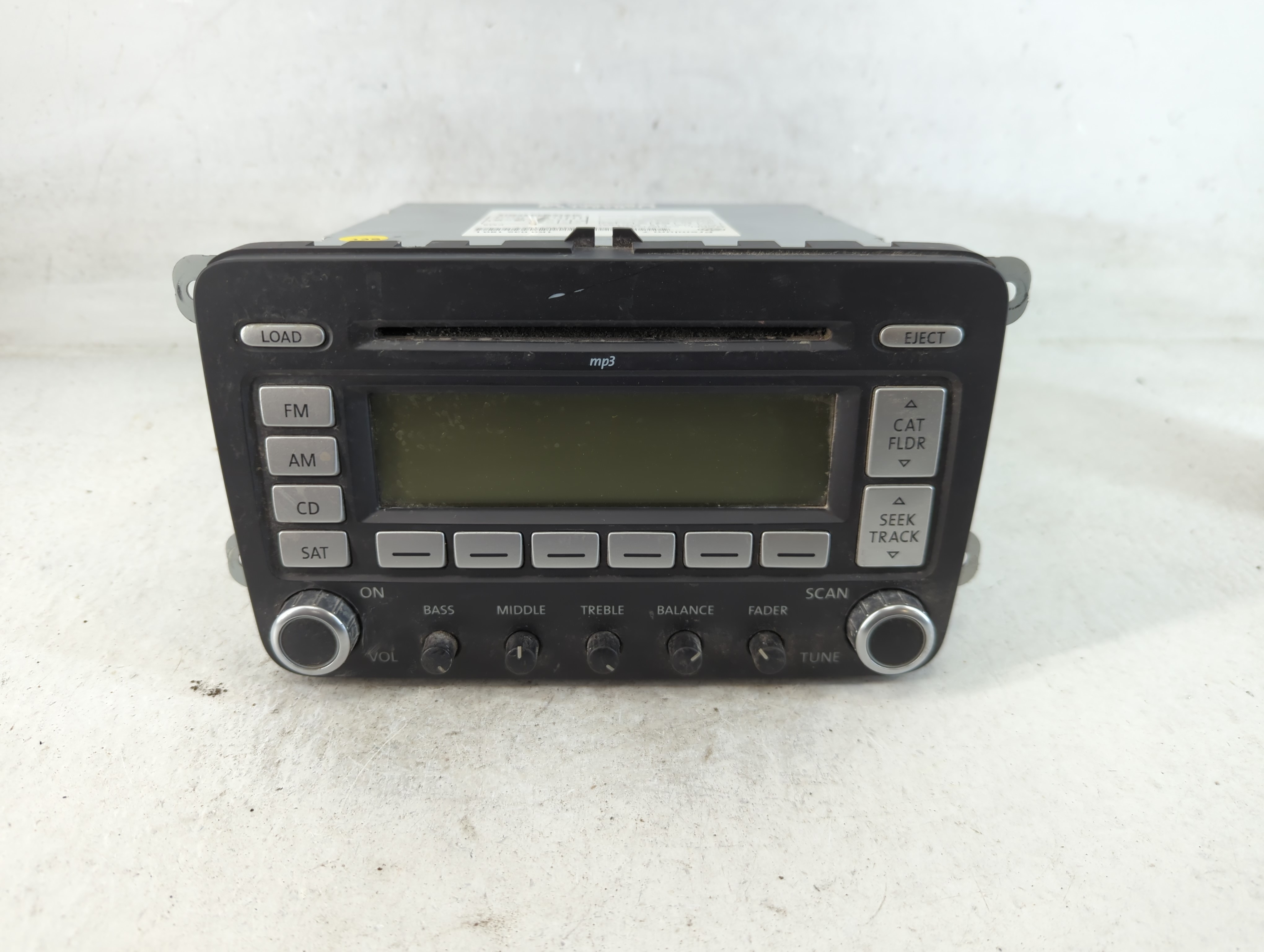 2006-2010 Volkswagen Passat Am Fm Cd Player Radio Receiver 799047 - Oemusedautoparts1.com