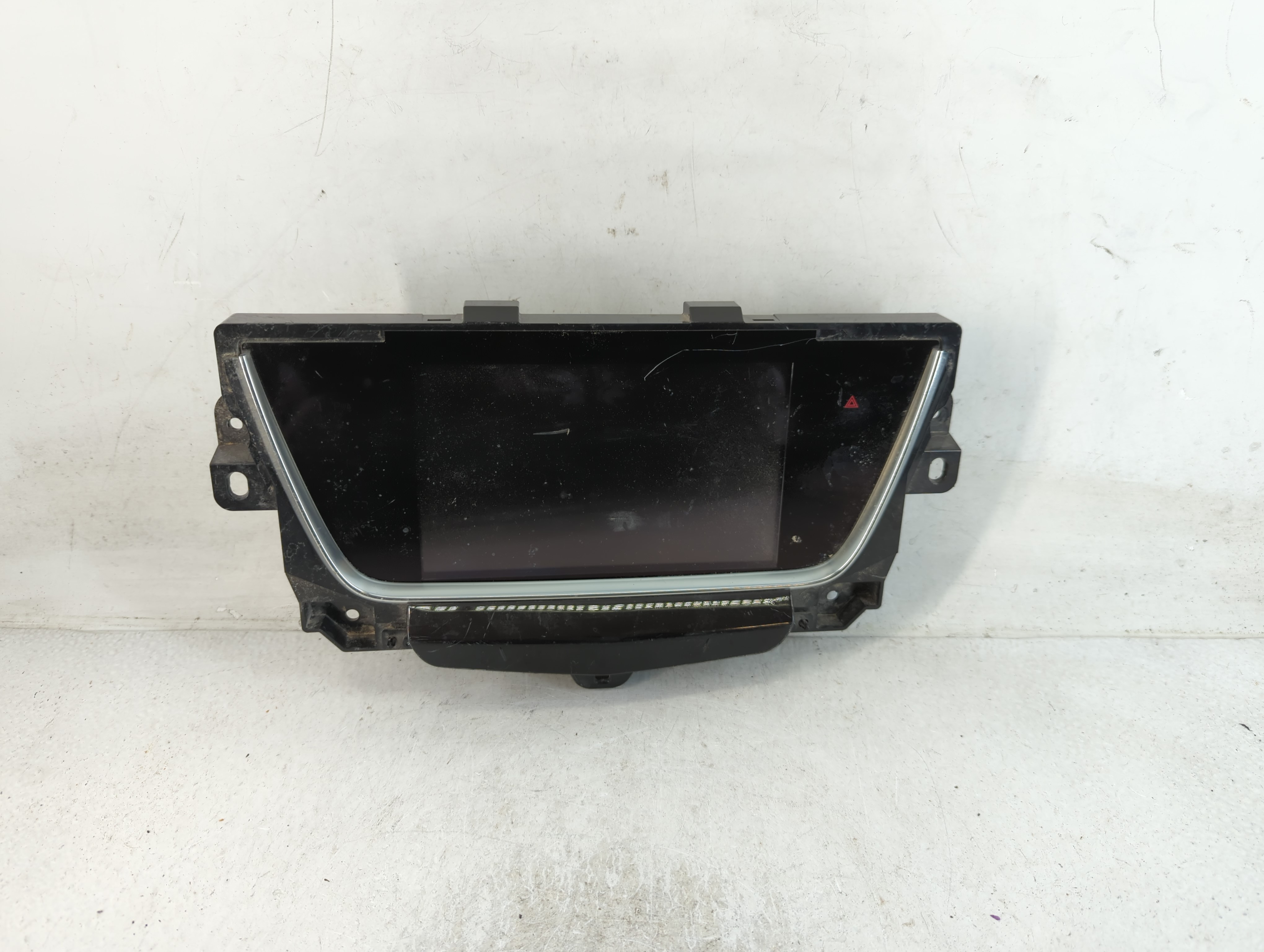 2018-2018 Cadillac Xt5 Am Fm Cd Player Radio Receiver 799053 - Oemusedautoparts1.com