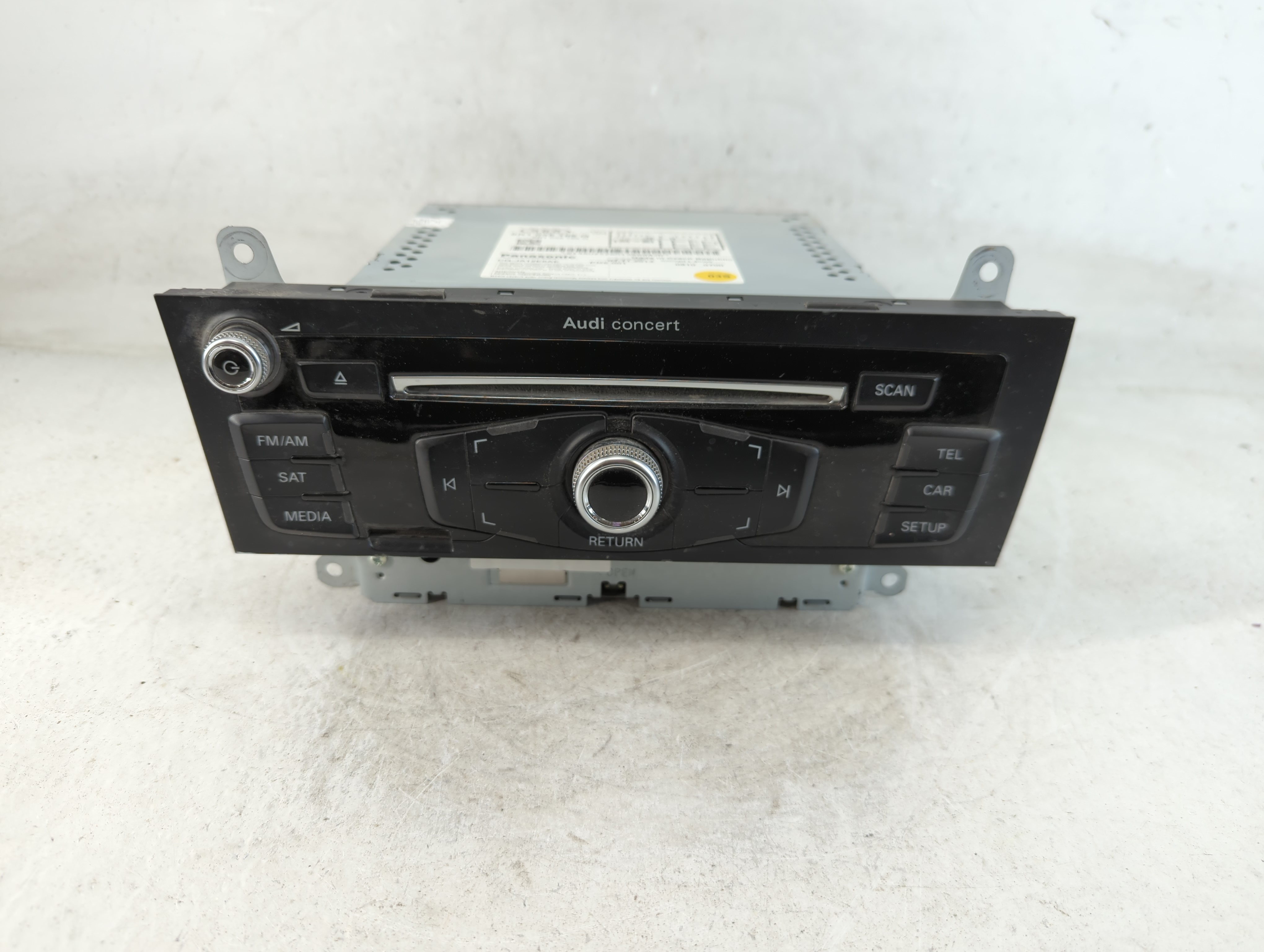 2013-2016 Audi A4 Am Fm Cd Player Radio Receiver 799096 - Oemusedautoparts1.com