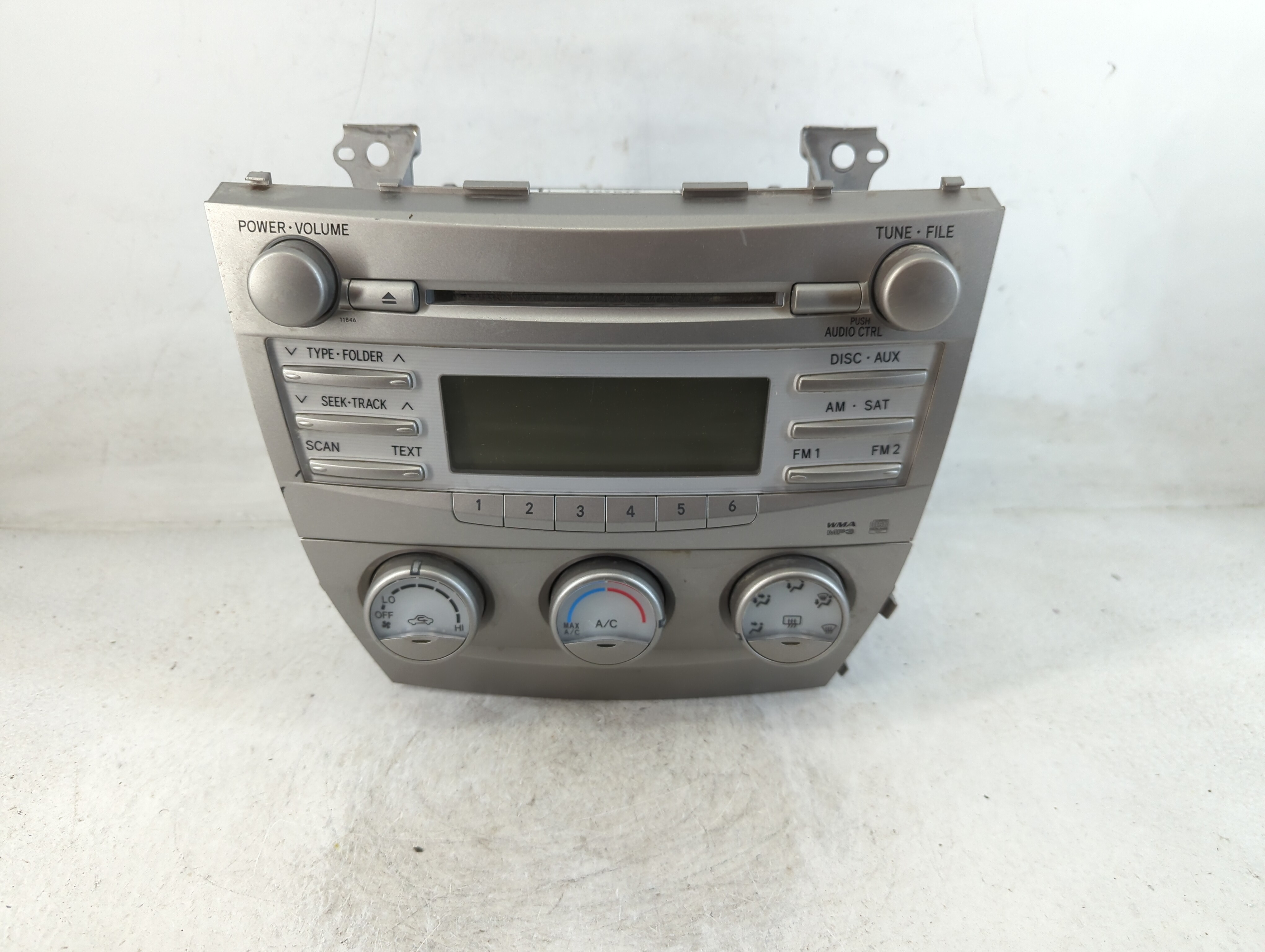 2010-2011 Toyota Camry Am Fm Cd Player Radio Receiver 799117 - Oemusedautoparts1.com