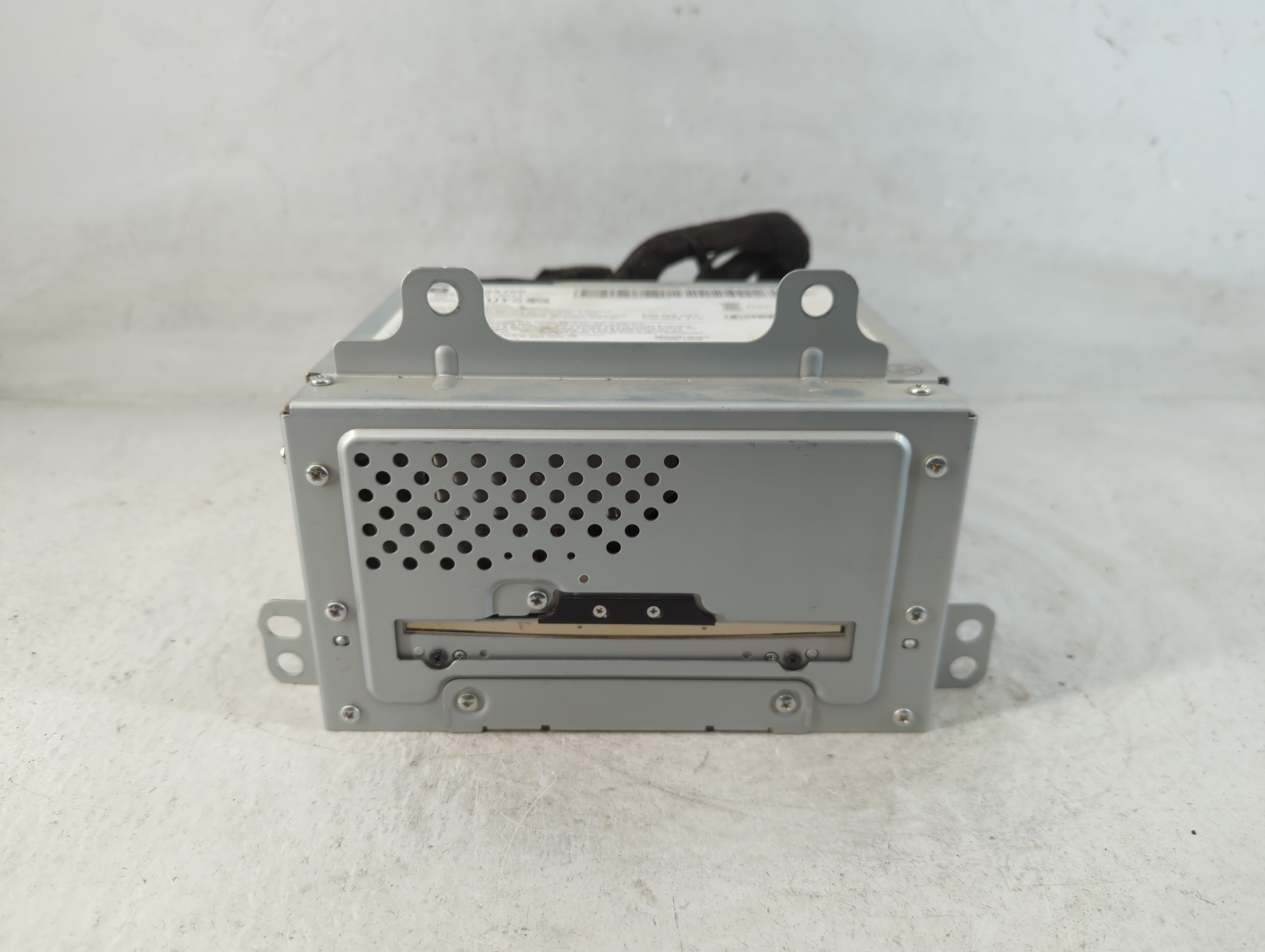 2010-2010 Cadillac Srx Am Fm Cd Player Radio Receiver 799120 - Oemusedautoparts1.com