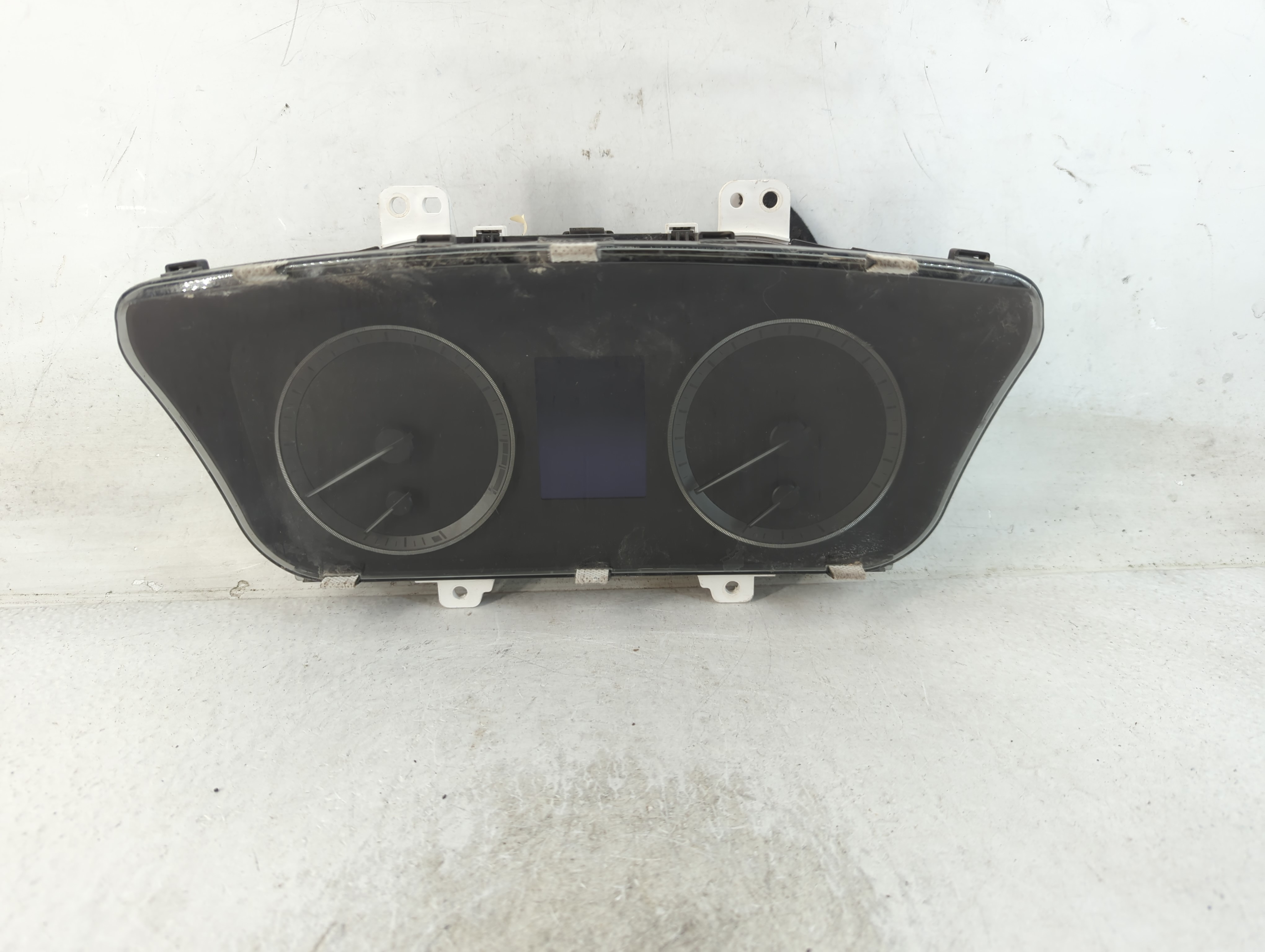 2015-2017 Hyundai Sonata Speedometer Instrument Cluster Gauges 799165 - Oemusedautoparts1.com
