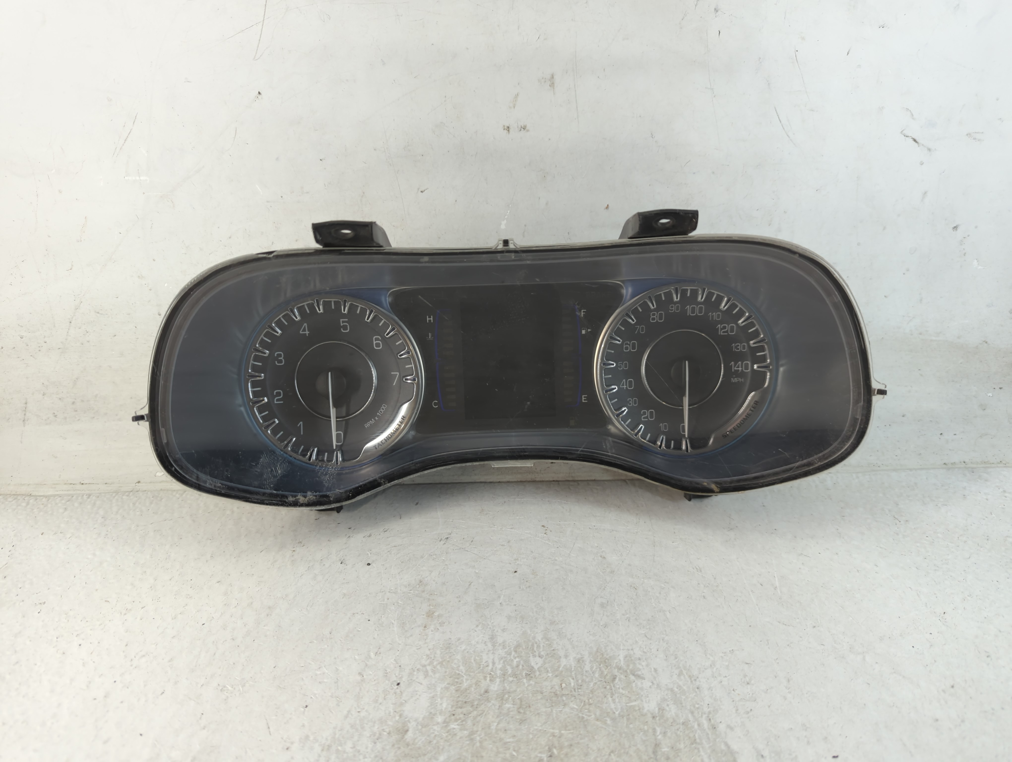 2015-2015 Chrysler 200 Speedometer Instrument Cluster Gauges P68105897ai 799199 - Oemusedautoparts1.com