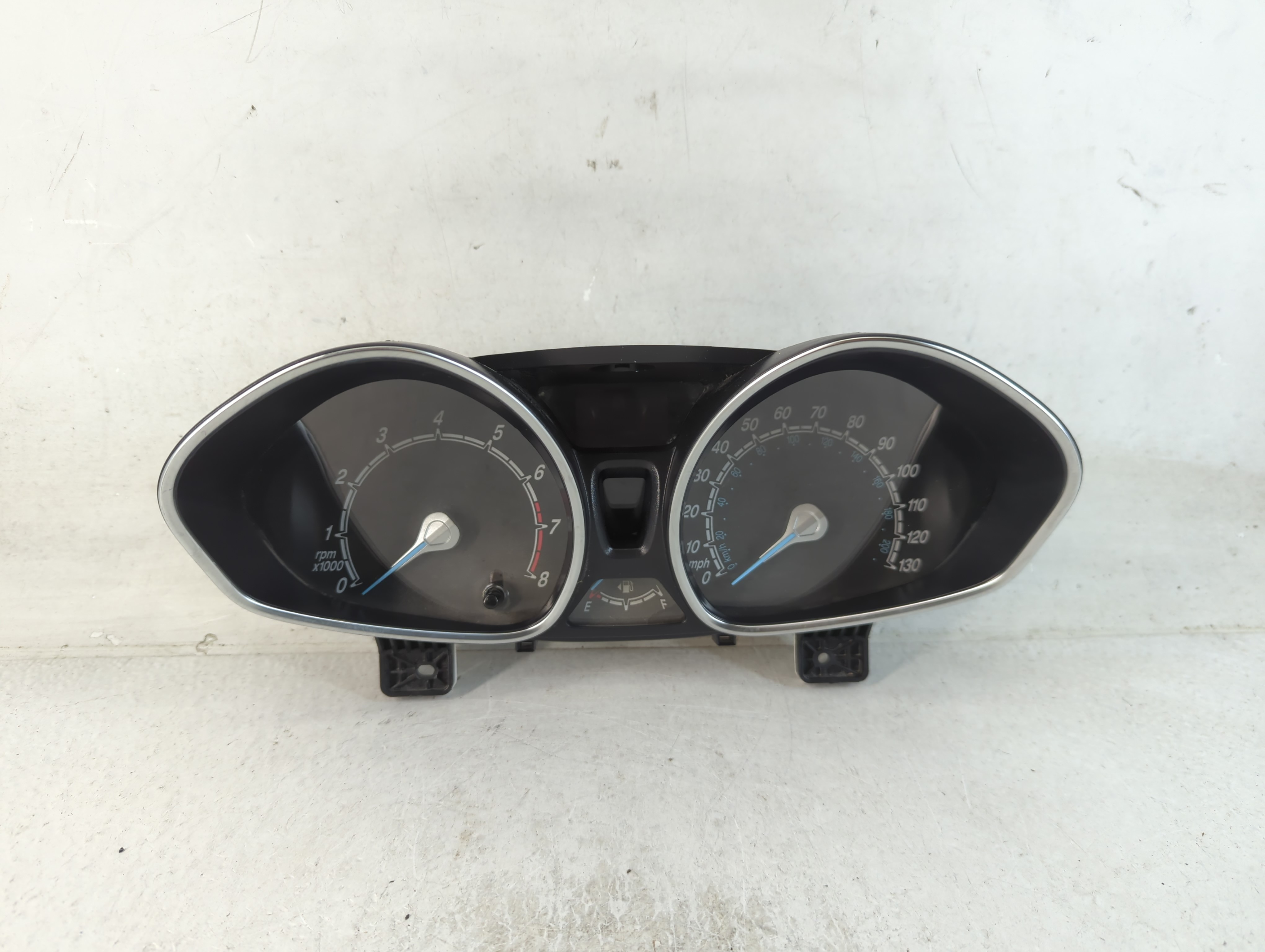 2015-2015 Ford Fiesta Speedometer Instrument Cluster Gauges 799218 - Oemusedautoparts1.com