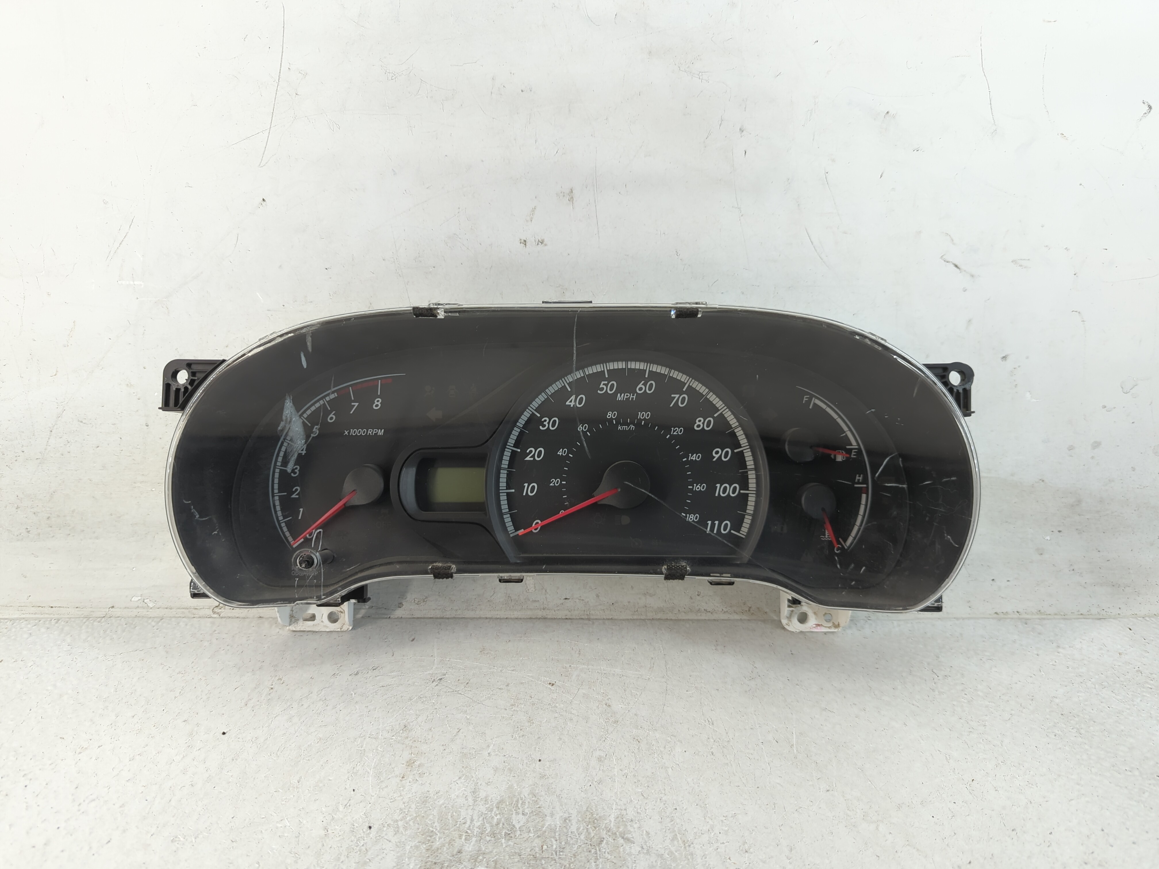 Picture of 2011-2012 Toyota Sienna Speedometer Instrument Cluster Gauges 799230
