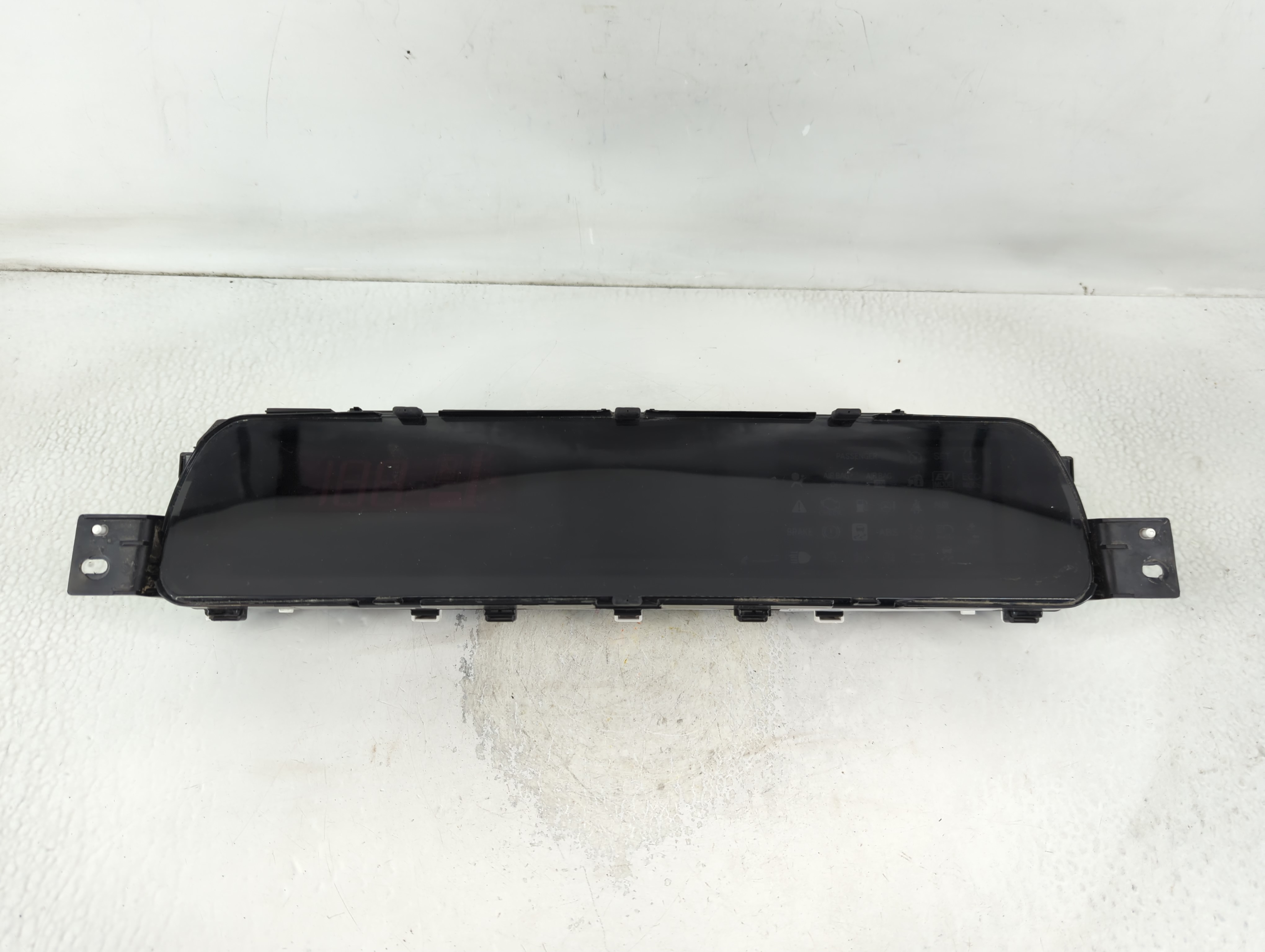 2016-2017 Toyota Prius C Speedometer Instrument Cluster Gauges 799250 - Oemusedautoparts1.com