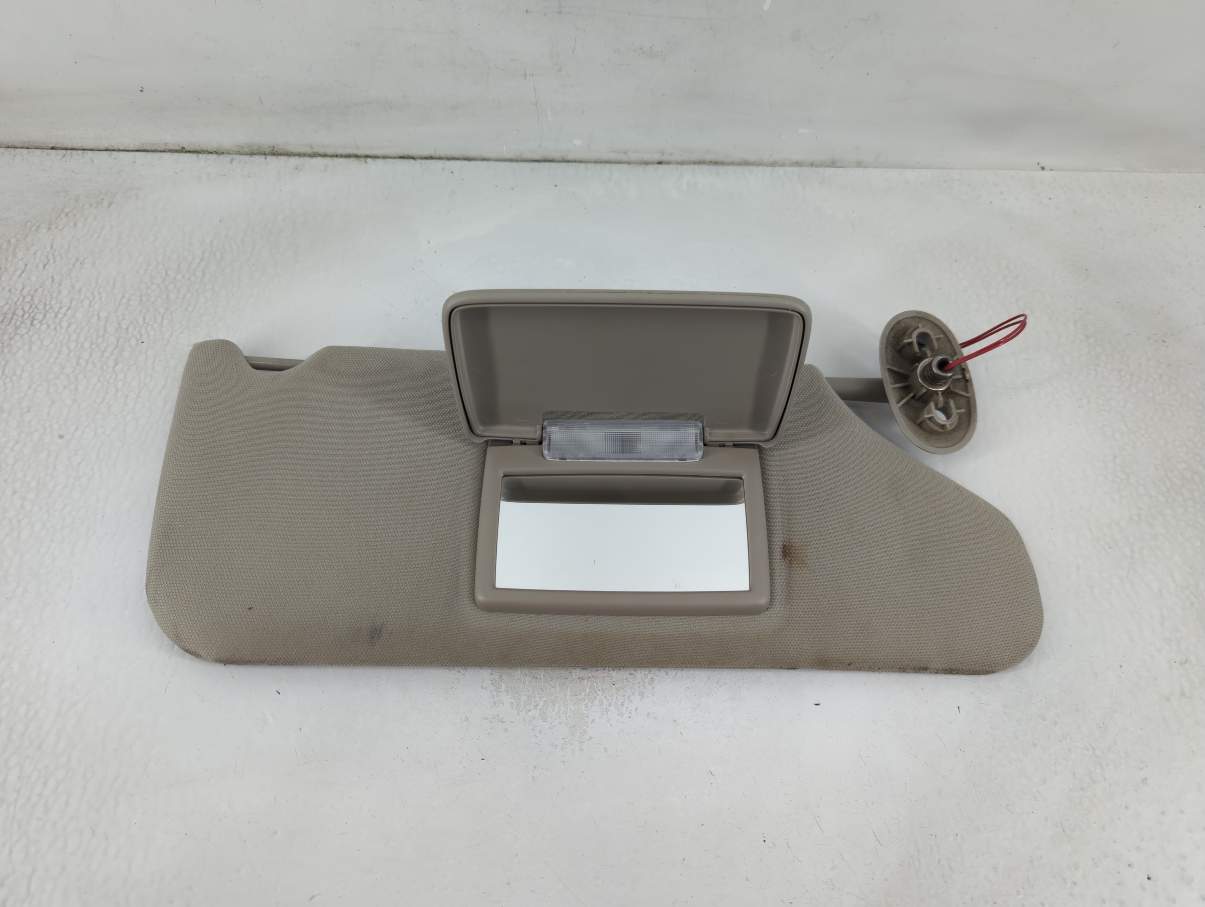 Picture of 2005-2010 Jeep Grand Cherokee Passenger Sun Visor Mirror Right Sunvisor 799704