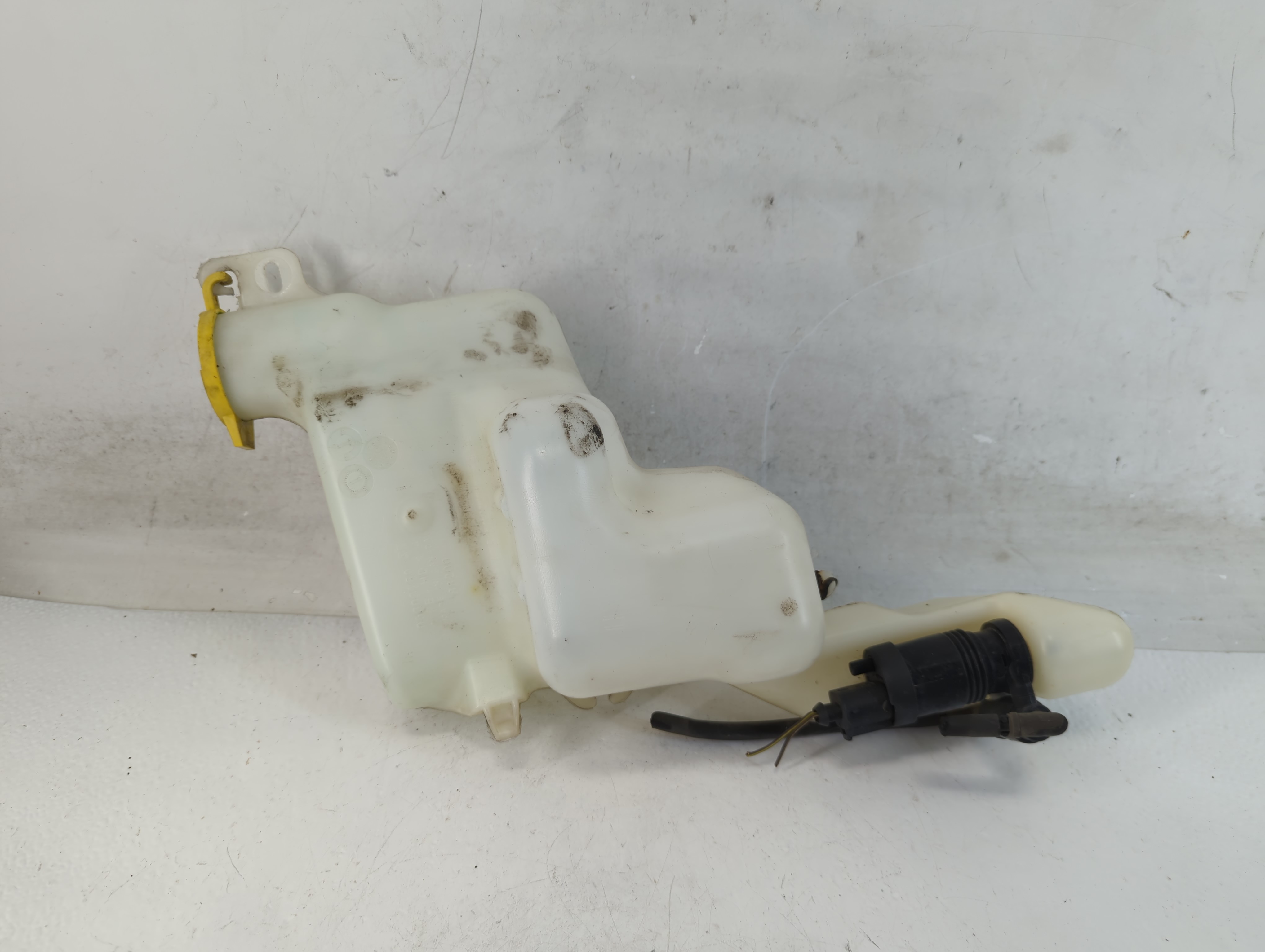 Picture of Jeep Compass Windshield Washer Fluid Reservoir Bottle Oem 799797