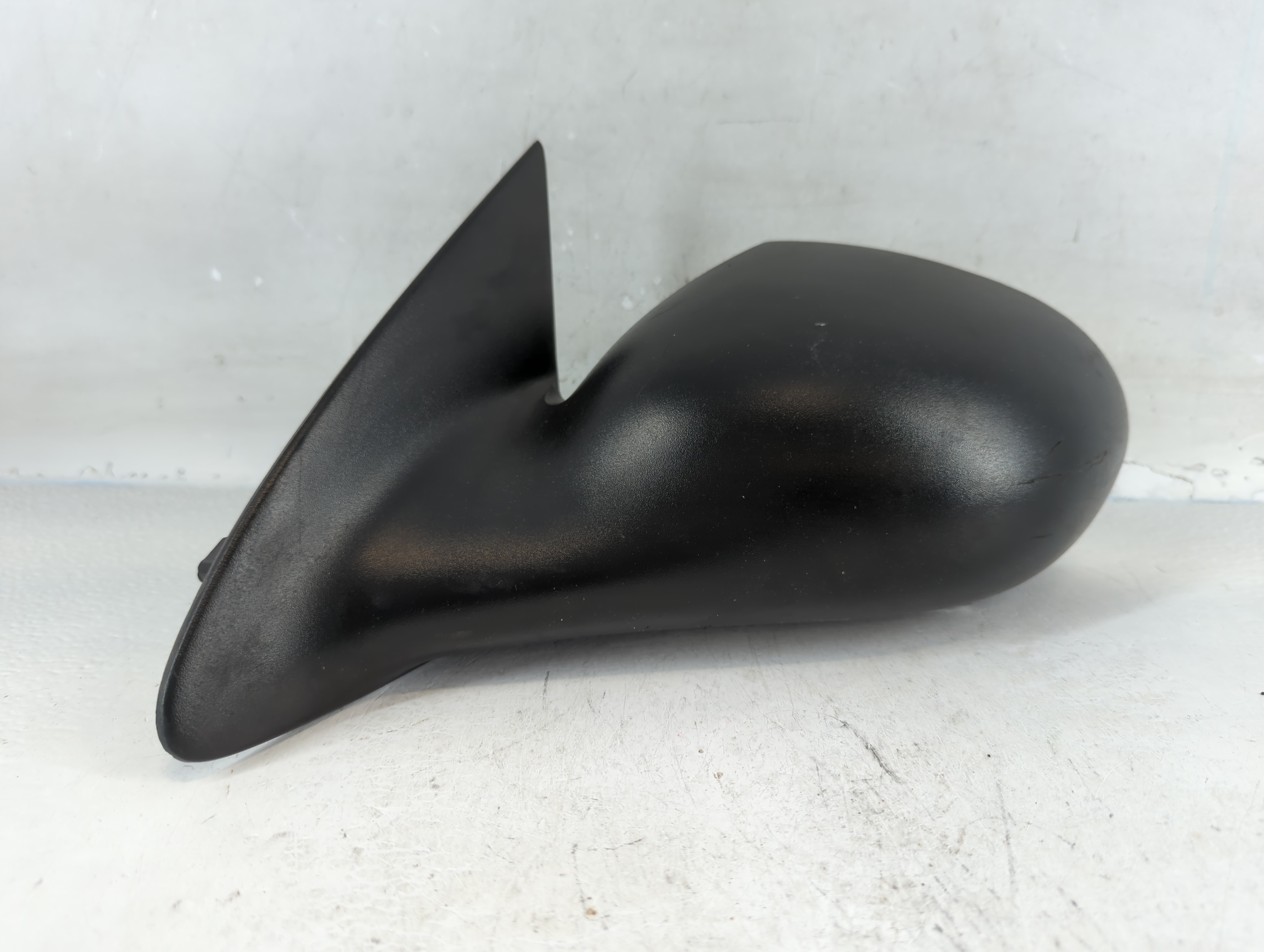 1998-2004 Chrysler Concorde Driver Left Side View Power Door Mirror Black 800033 - Oemusedautoparts1.com