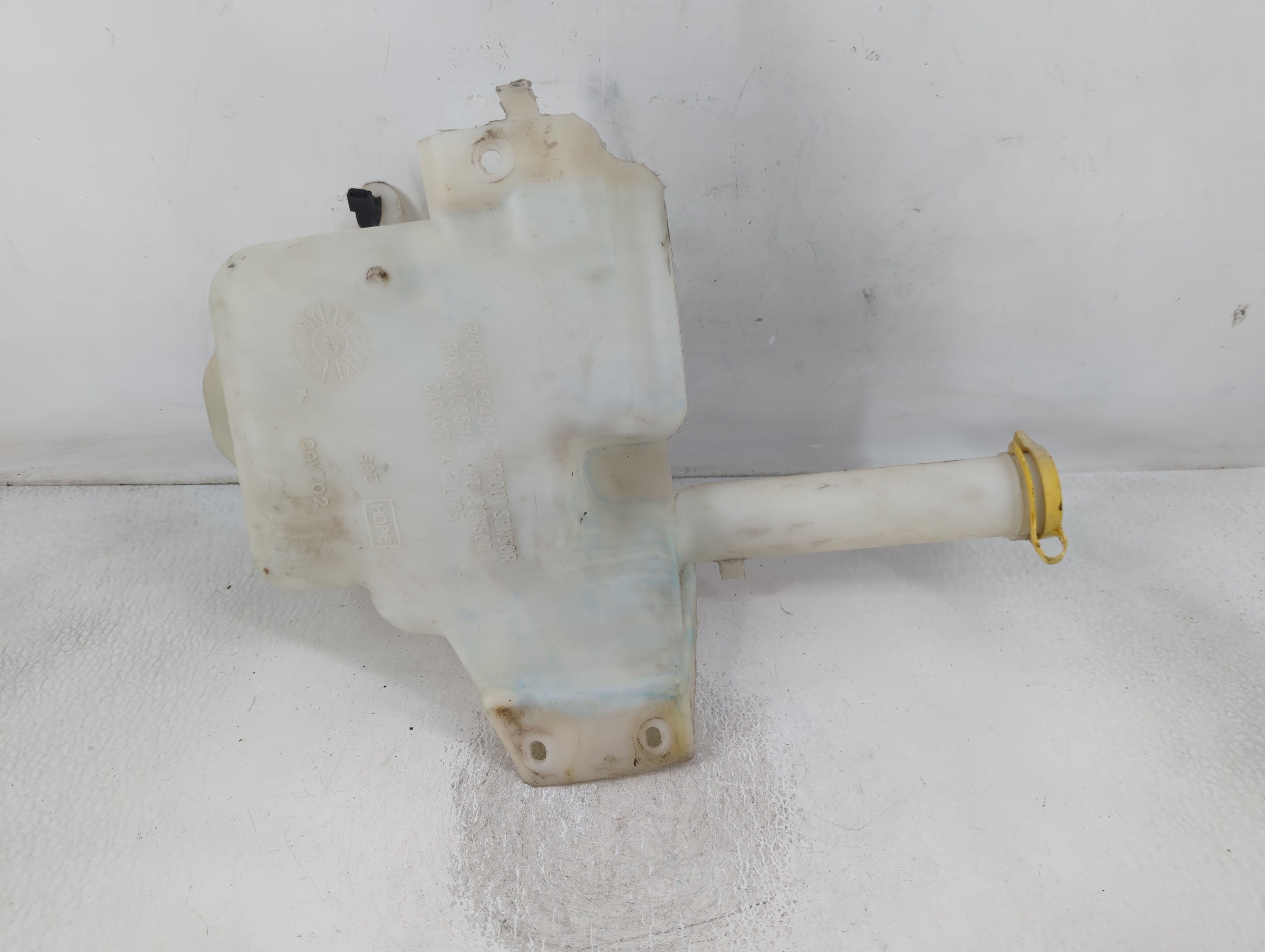 2000-2005 Chrysler Sebring Windshield Washer Fluid Reservoir Bottle Oem 800268 - Oemusedautoparts1.com