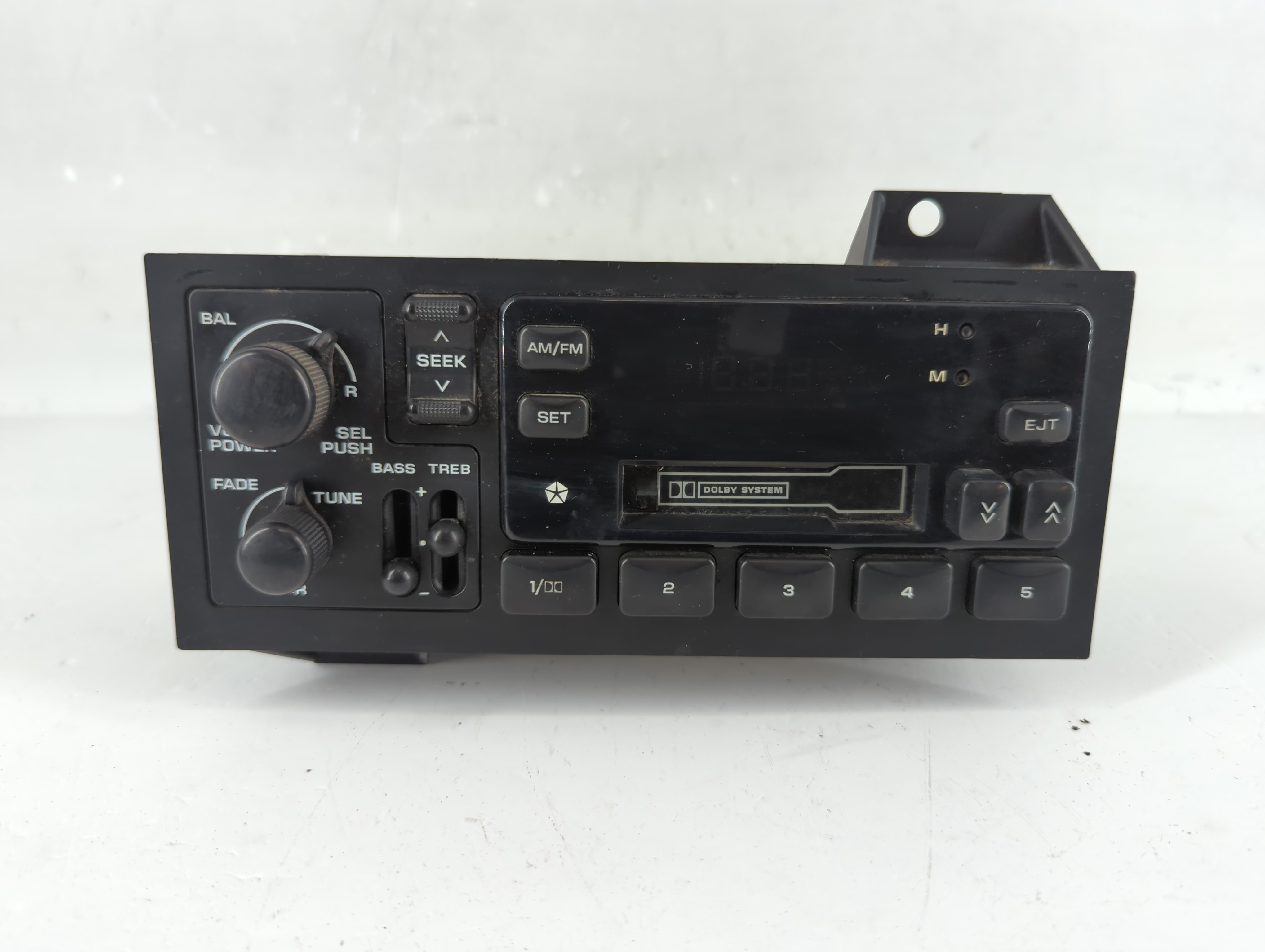 1993-1995 Jeep Grand Cherokee Am Fm Cd Player Radio Receiver 800658 - Oemusedautoparts1.com