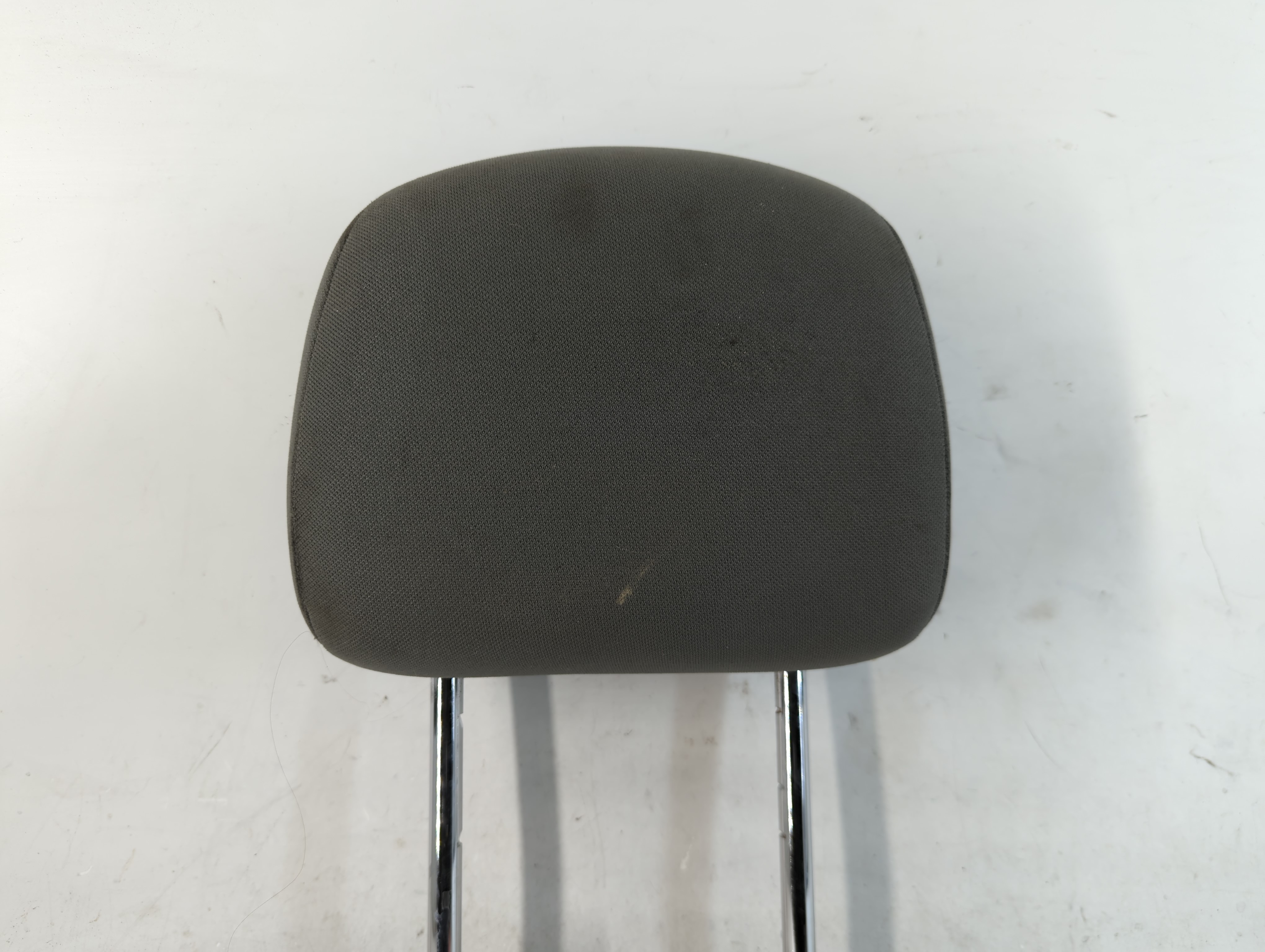 Picture of Head Rests 2010 CHRYSLER TOWN & COUNTRY