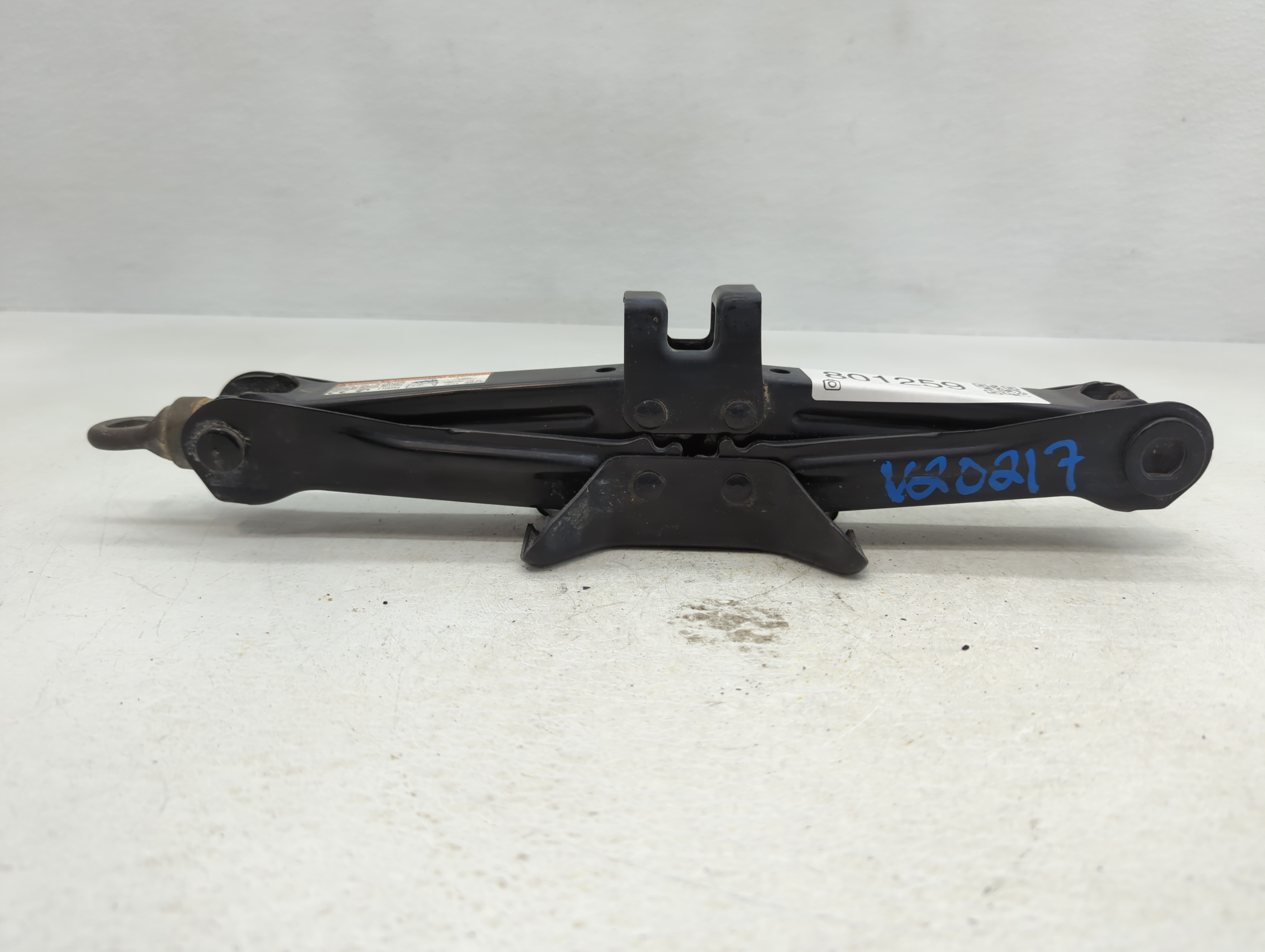 2015 Scion Tc Spare Scissor Car Jack 801259 - Oemusedautoparts1.com