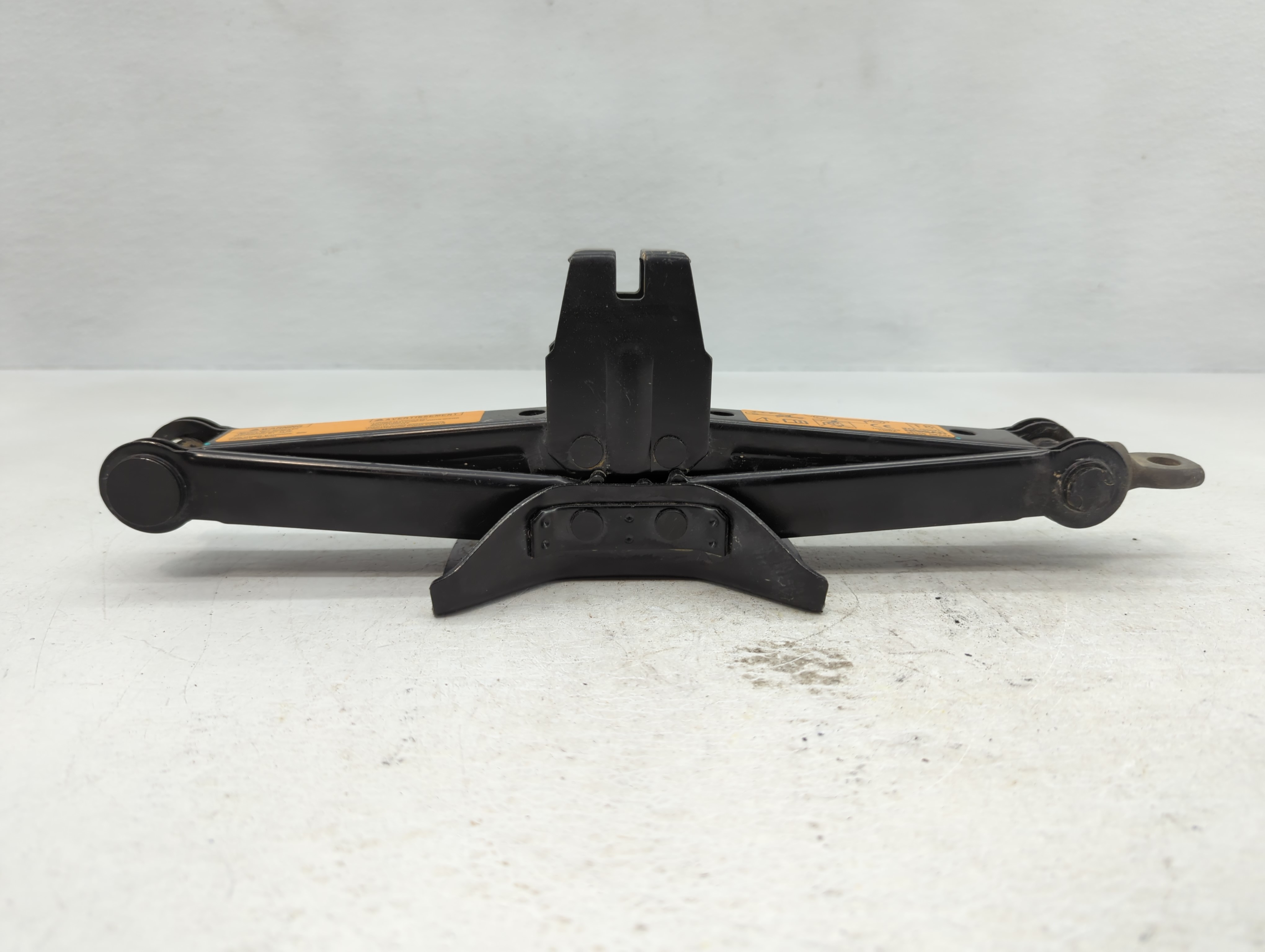 2018 Nissan Rogue Sport Spare Scissor Car Jack 801265 - Oemusedautoparts1.com